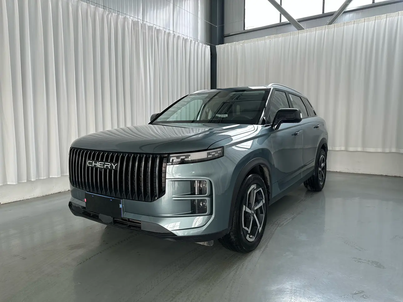 Chery Explore 06  из Китая