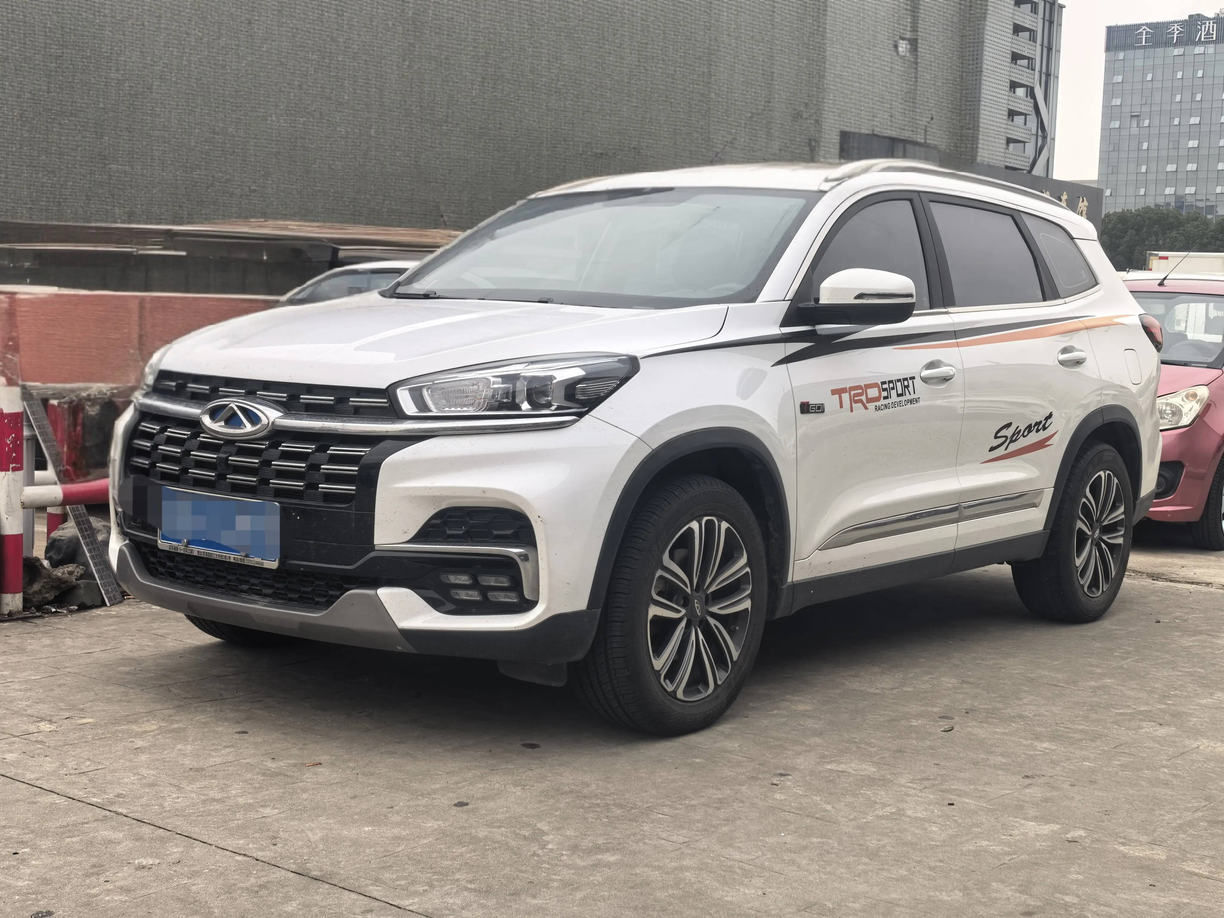 Chery Tiggo 8  из Китая