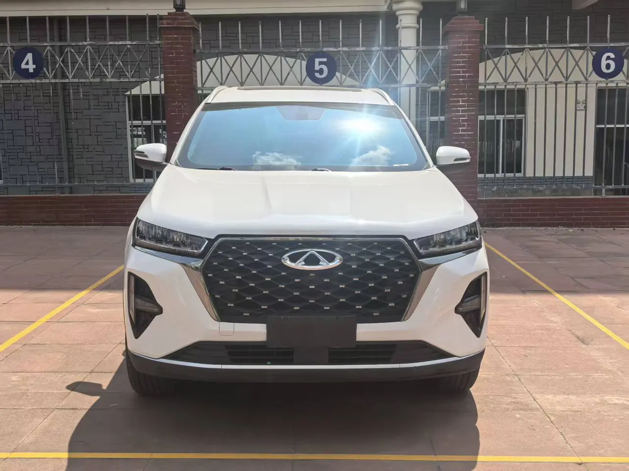 Chery Tiggo 7 PLUS  из Китая