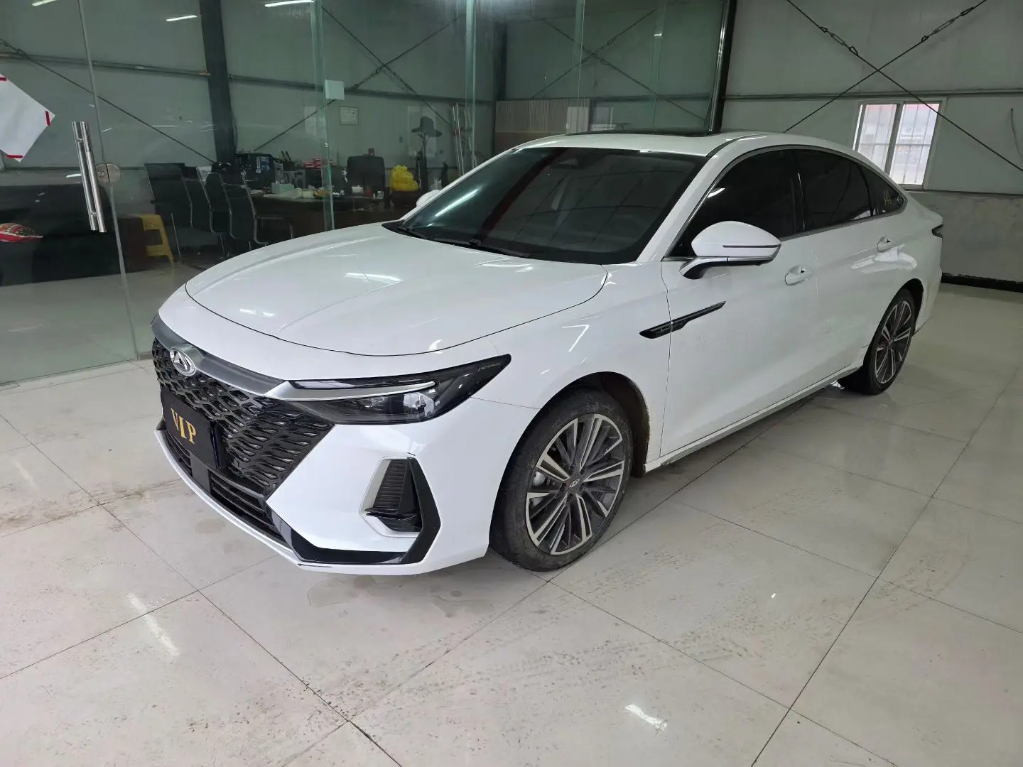 Chery Arrizo 8  из Китая