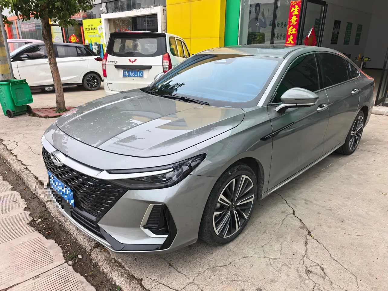 Chery Arrizo 8  из Китая