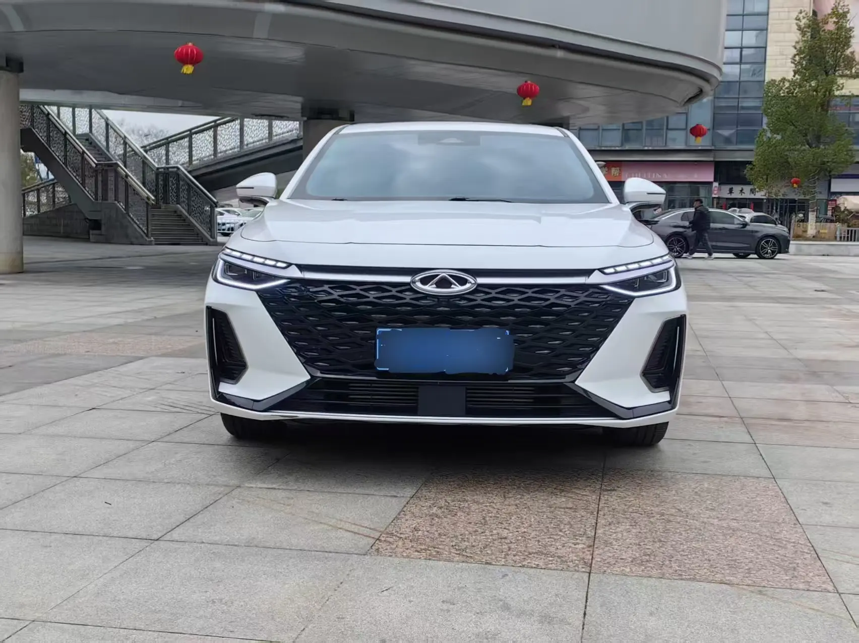 Chery Arrizo 8  из Китая