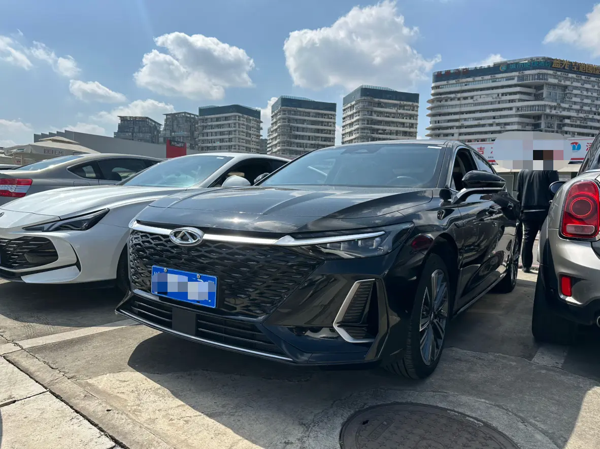 Chery Arrizo 8  из Китая