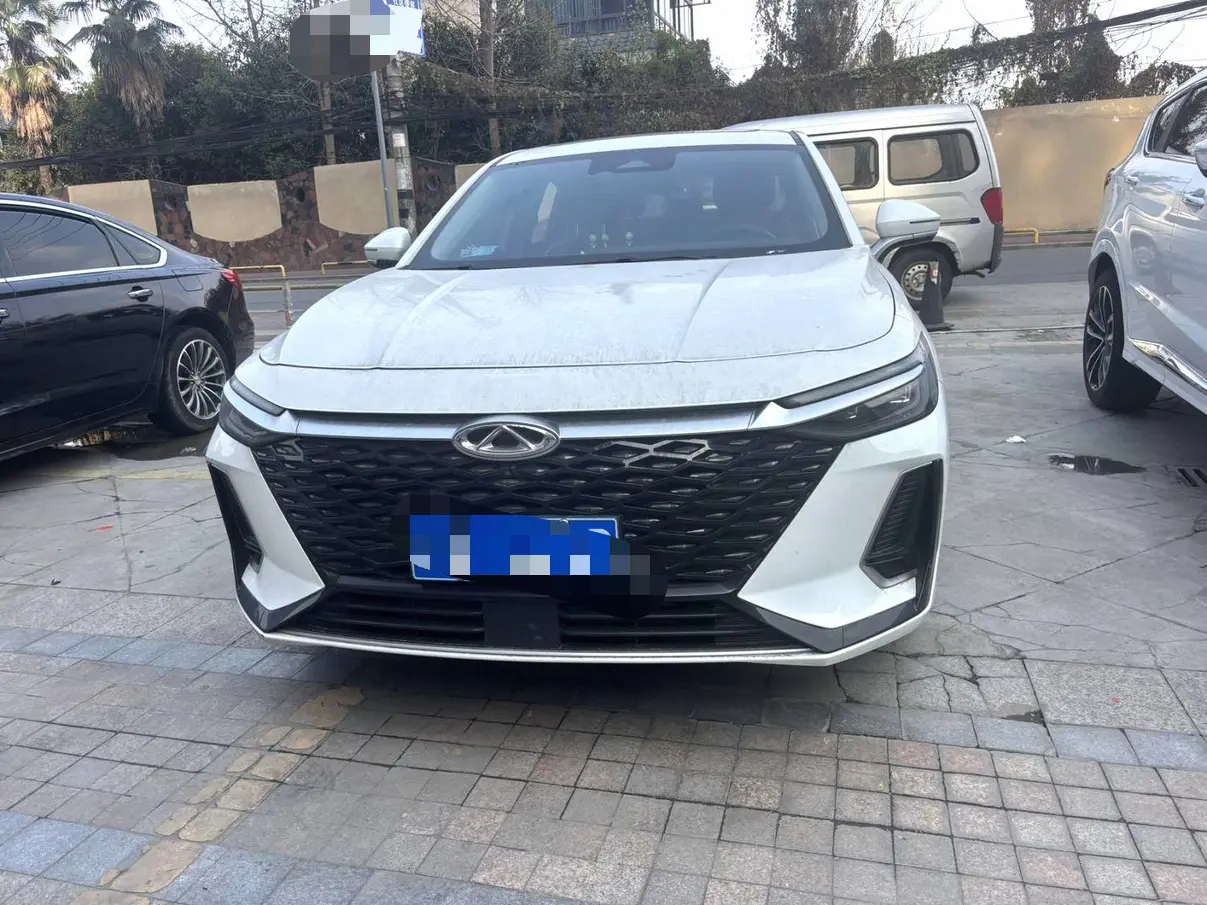 Chery Arrizo 8  из Китая