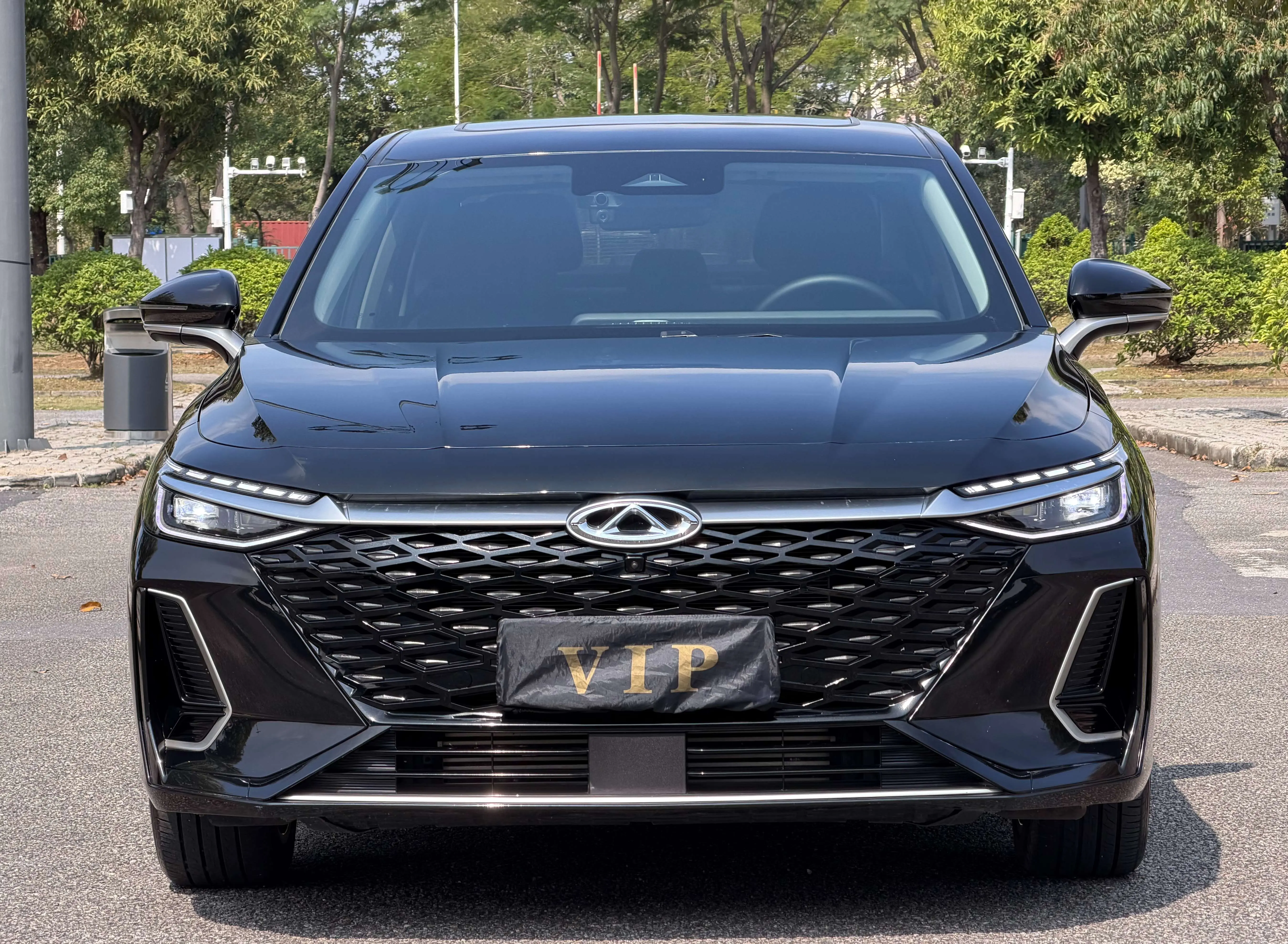 Chery Arrizo 8  из Китая