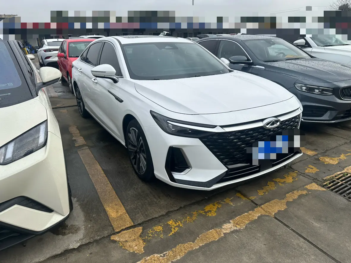 Chery Arrizo 8  из Китая