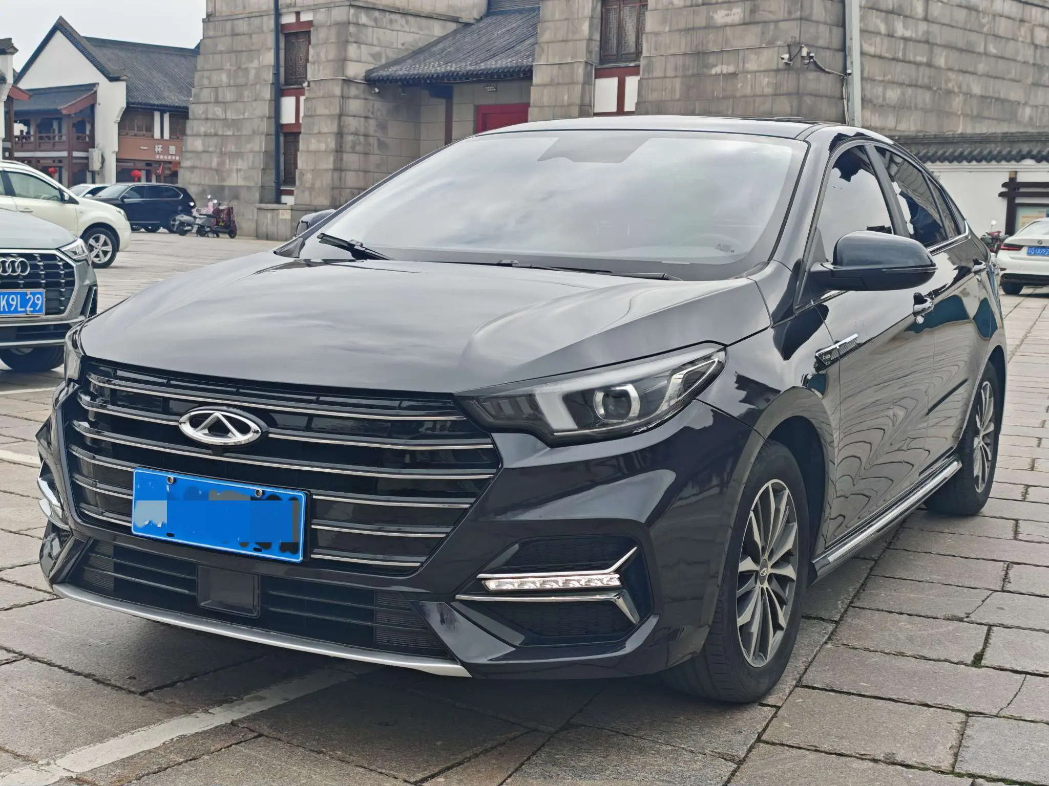 Omoda S5  из Китая