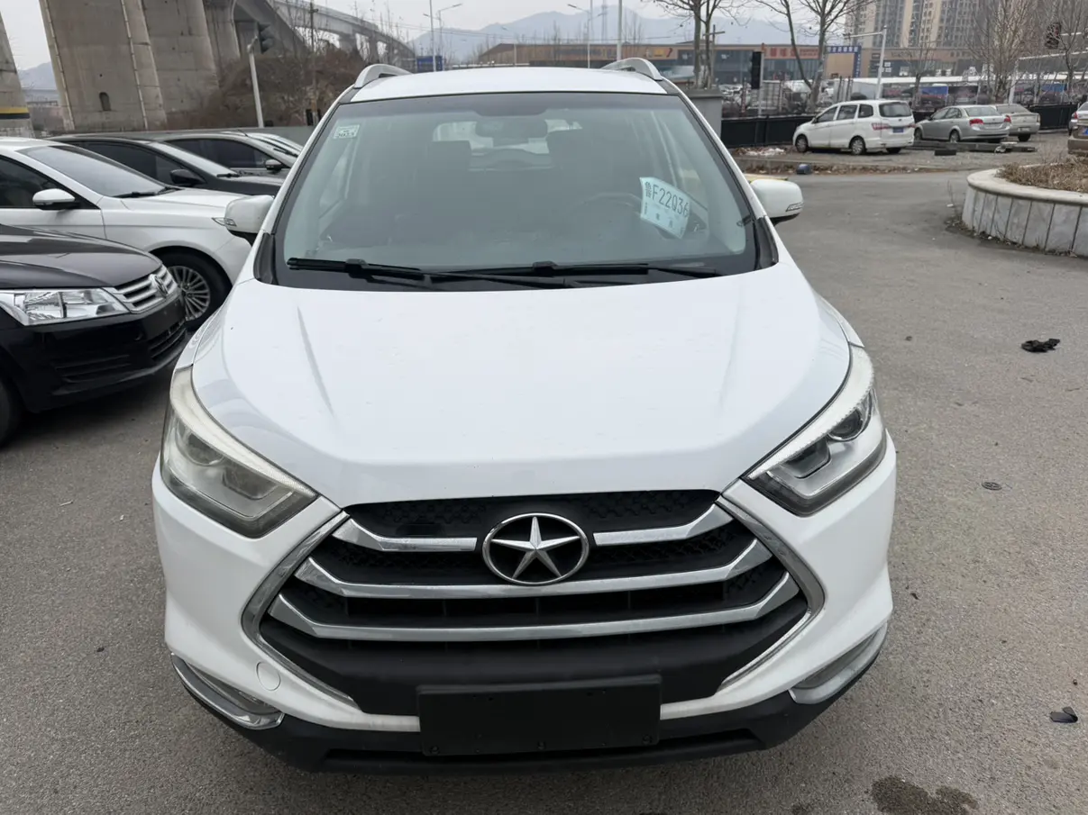 Jiangxi Ruifeng S3  из Китая