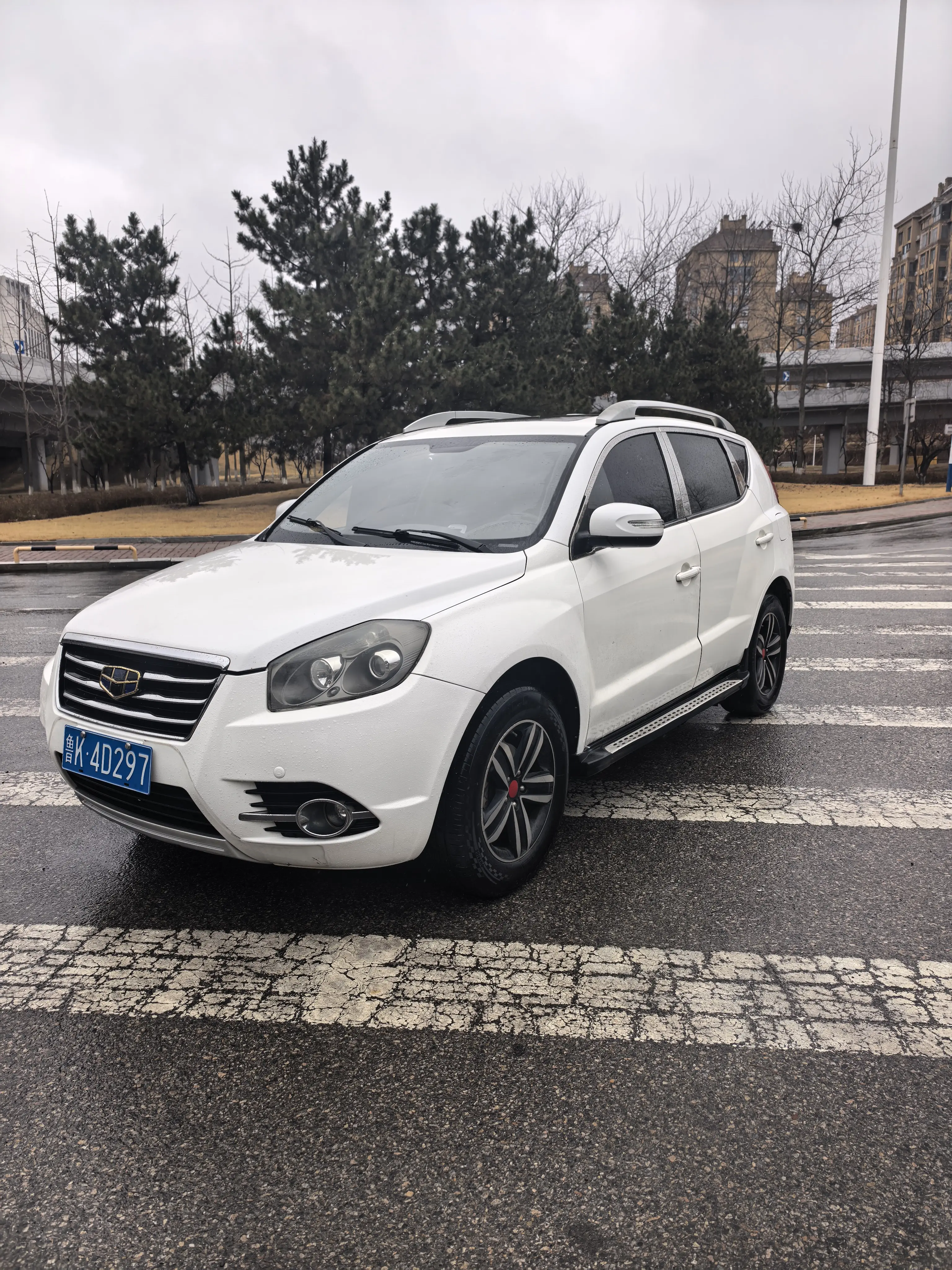 Geely GX7  из Китая