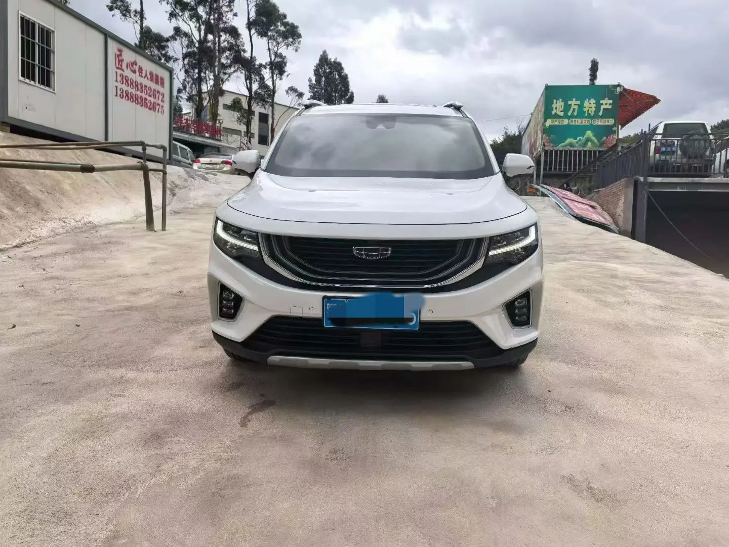 Geely Okavango  из Китая