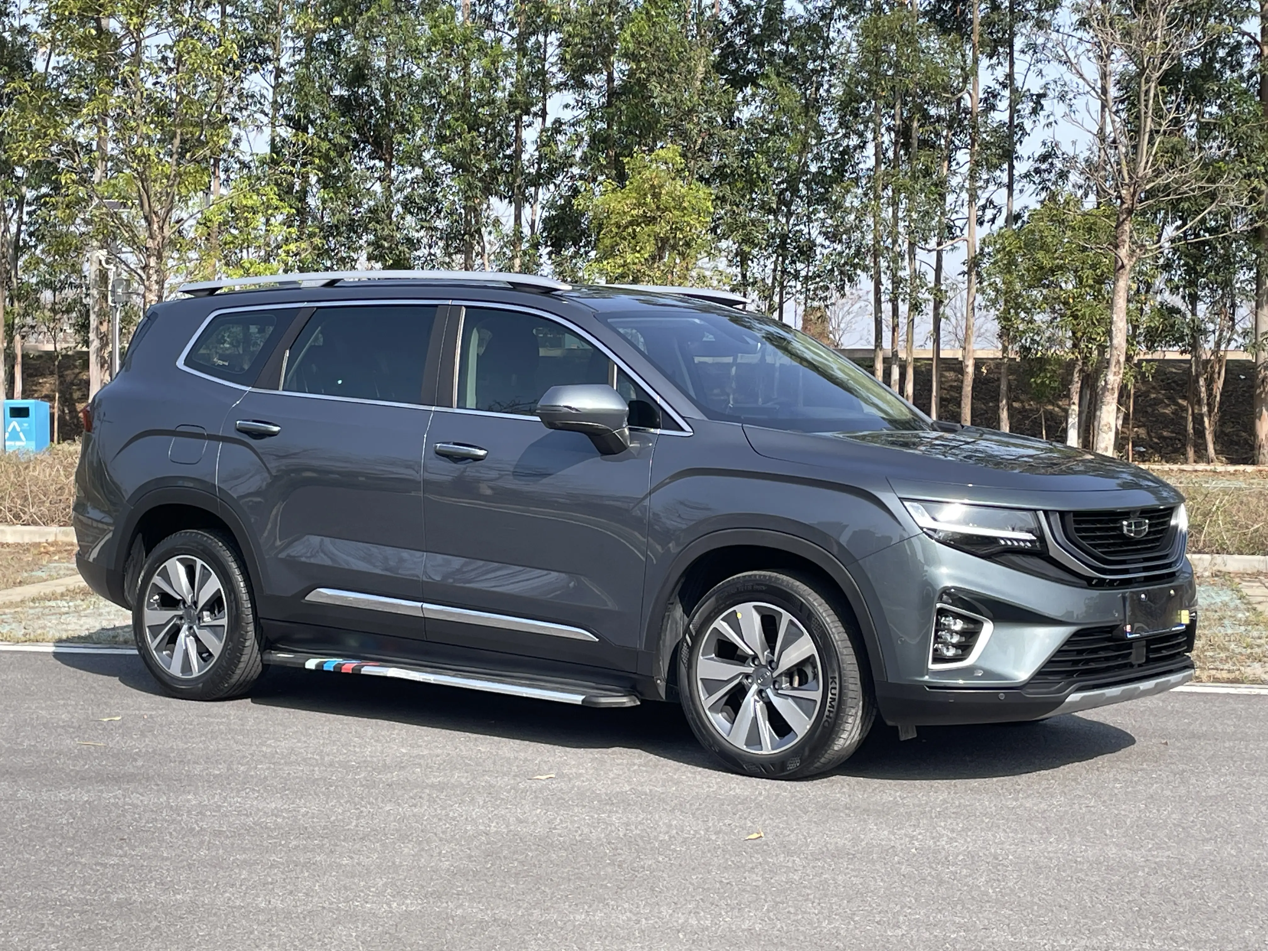 Geely Okavango  из Китая