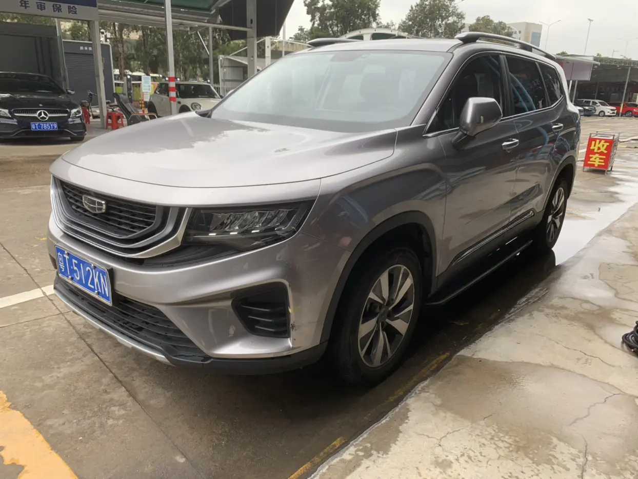 Geely Okavango  из Китая