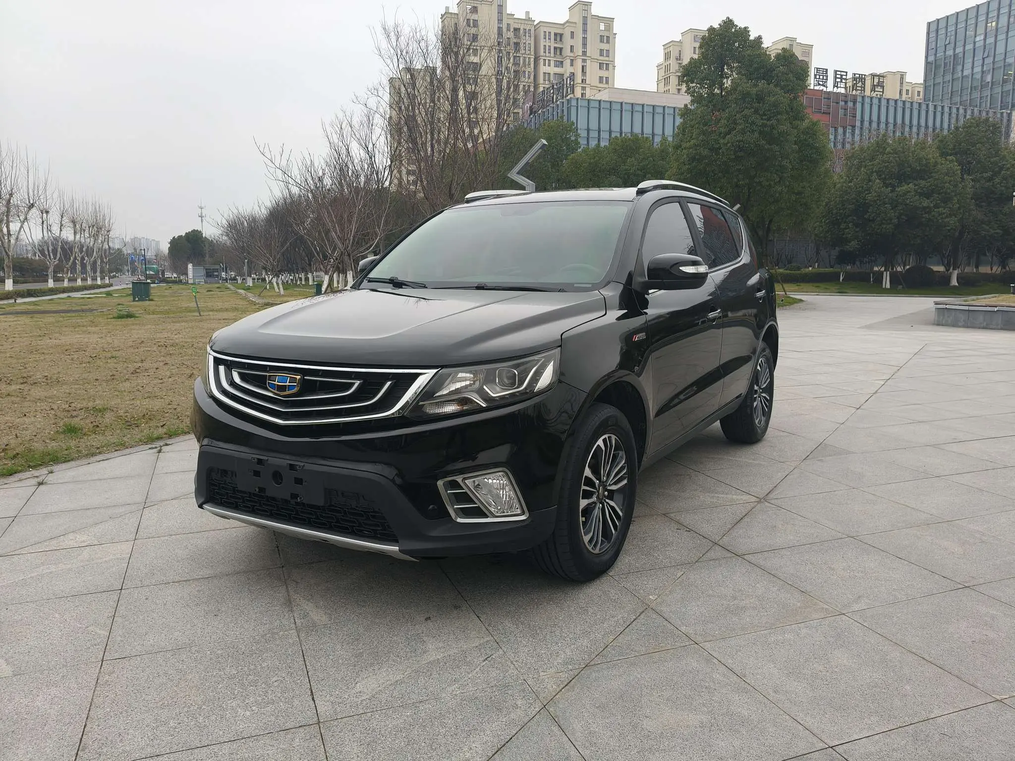Geely Vision X6  из Китая