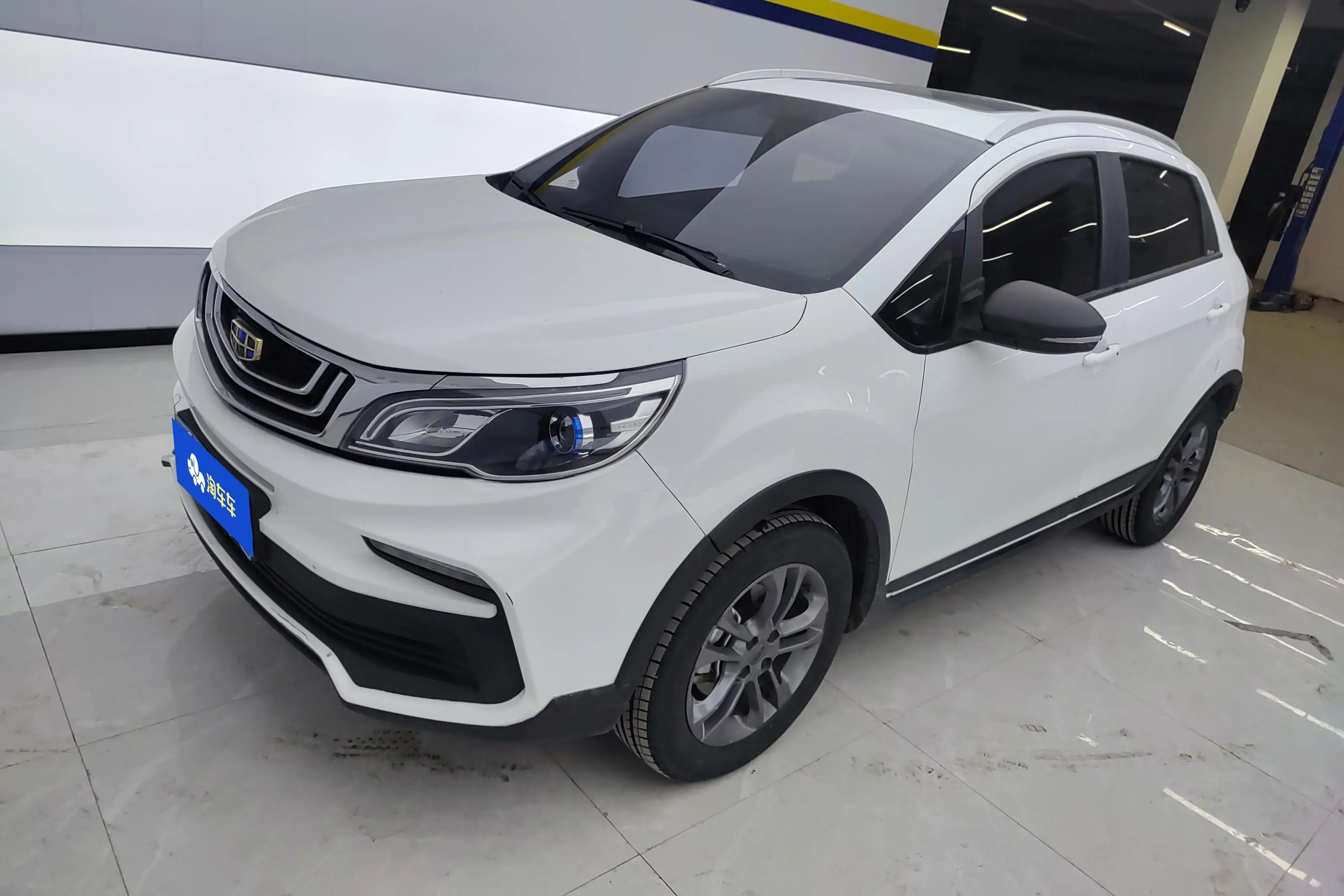 Geely Vision X3  из Китая