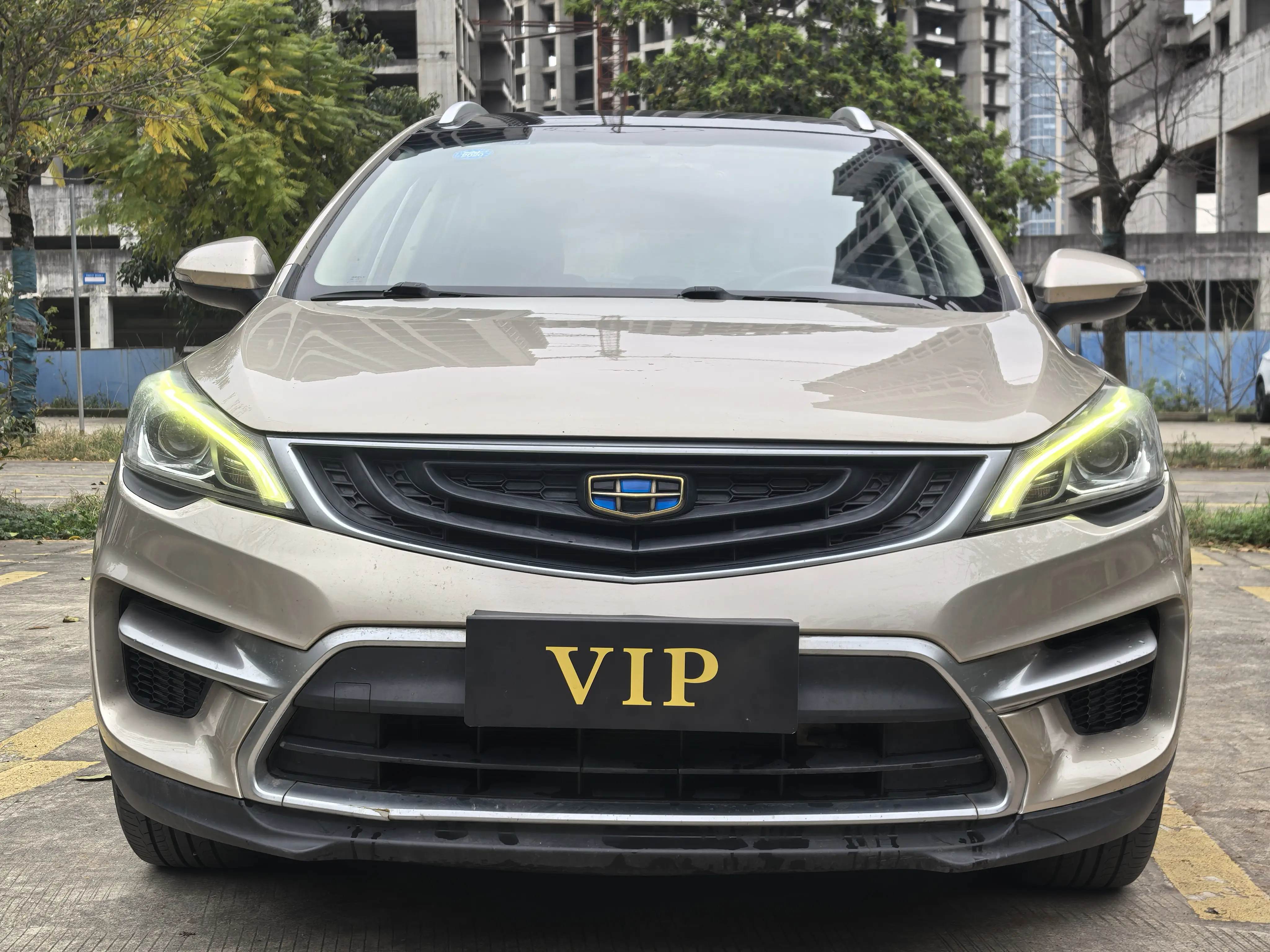 Geely Emgrand GS  из Китая