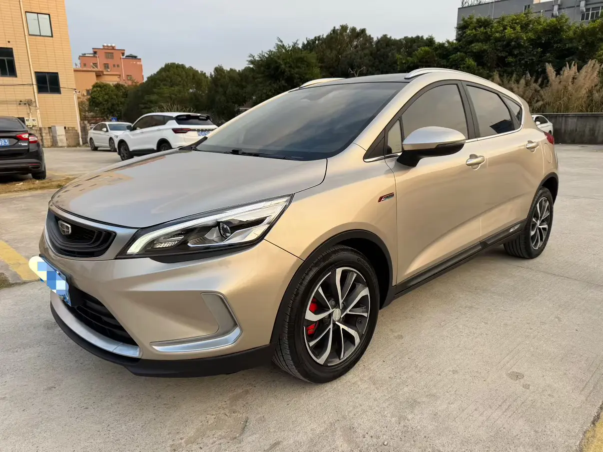 Geely Emgrand GS  из Китая