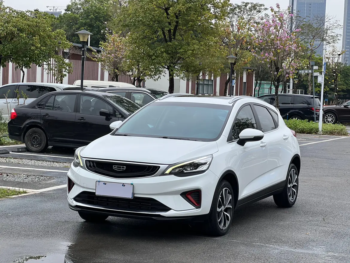 Geely Emgrand GS  из Китая