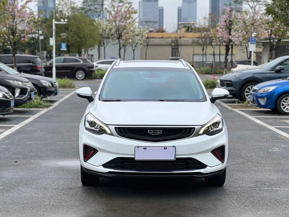 Geely Emgrand GS  из Китая