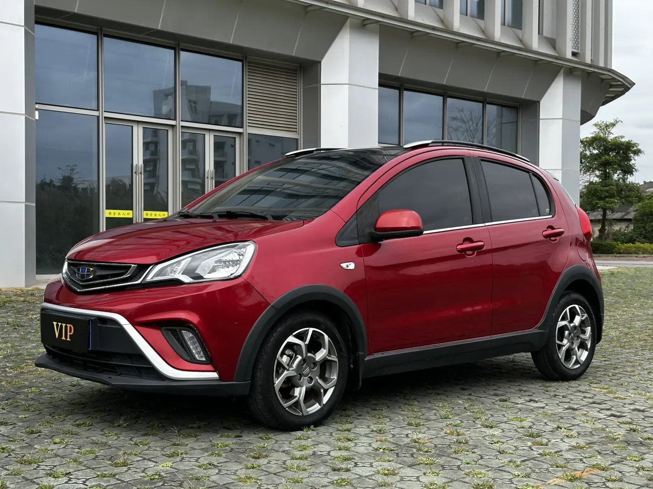 Geely Vision X1  из Китая