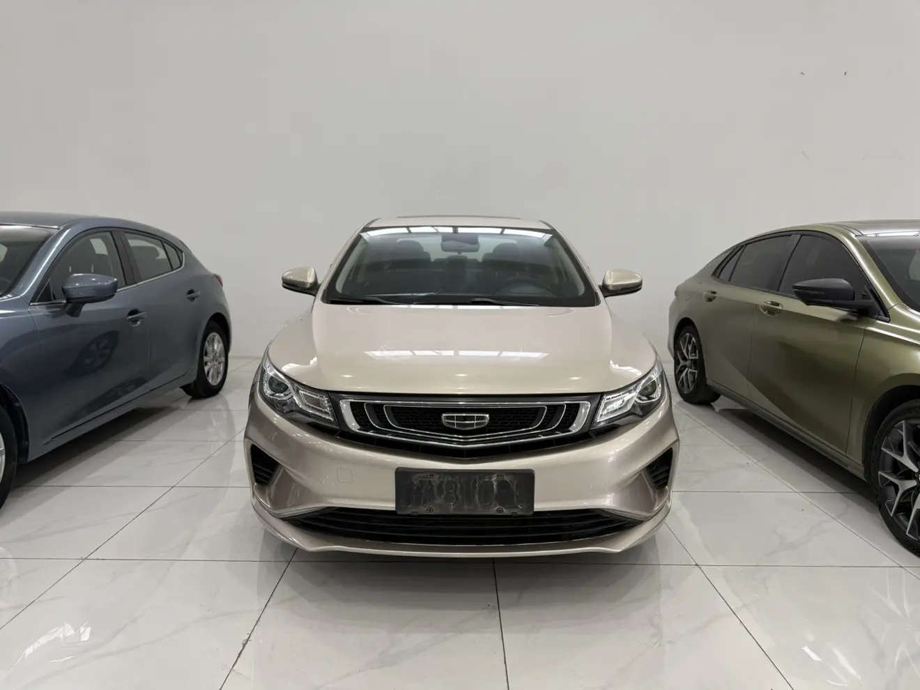 Geely Emgrand GL  из Китая