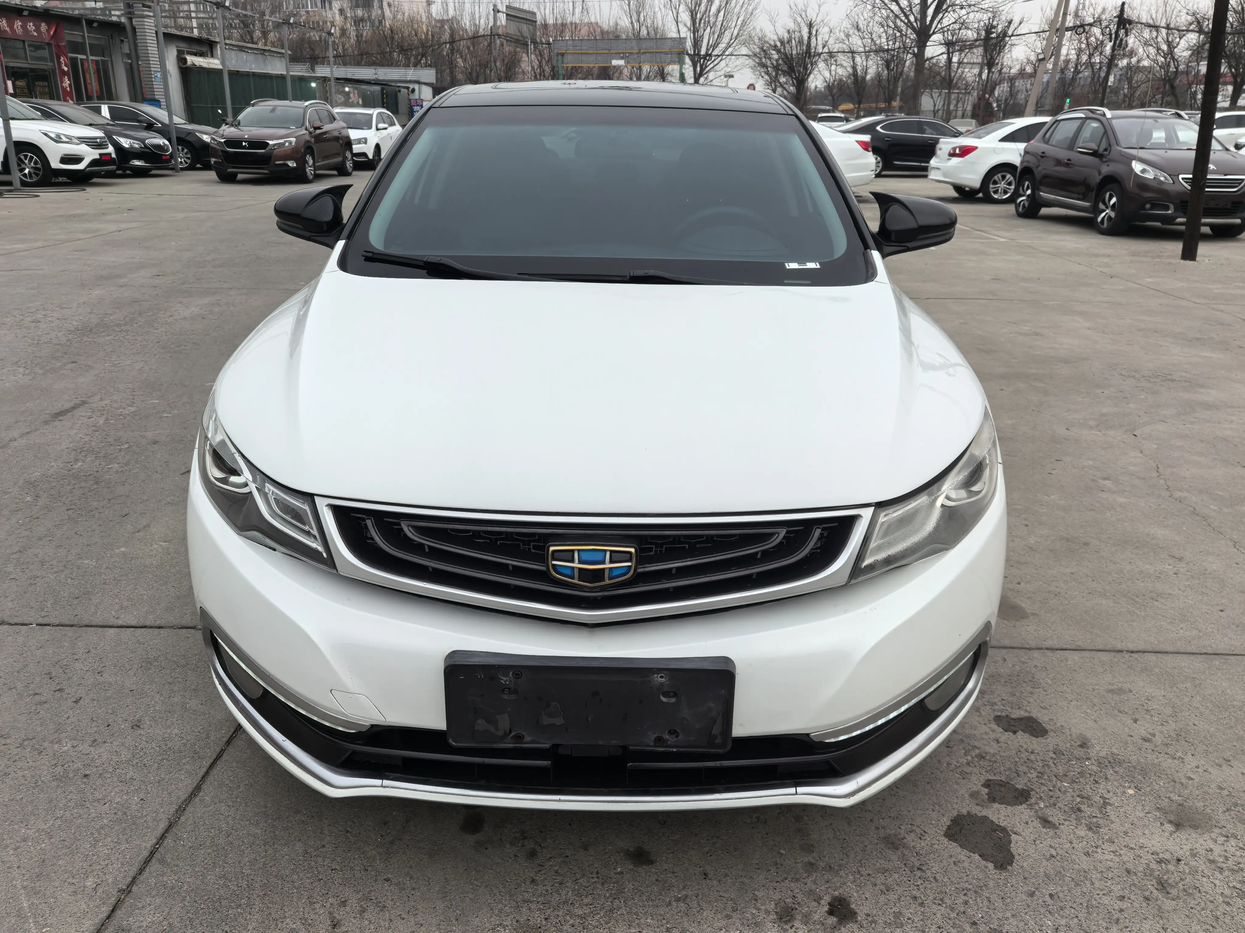 Geely Emgrand GL  из Китая