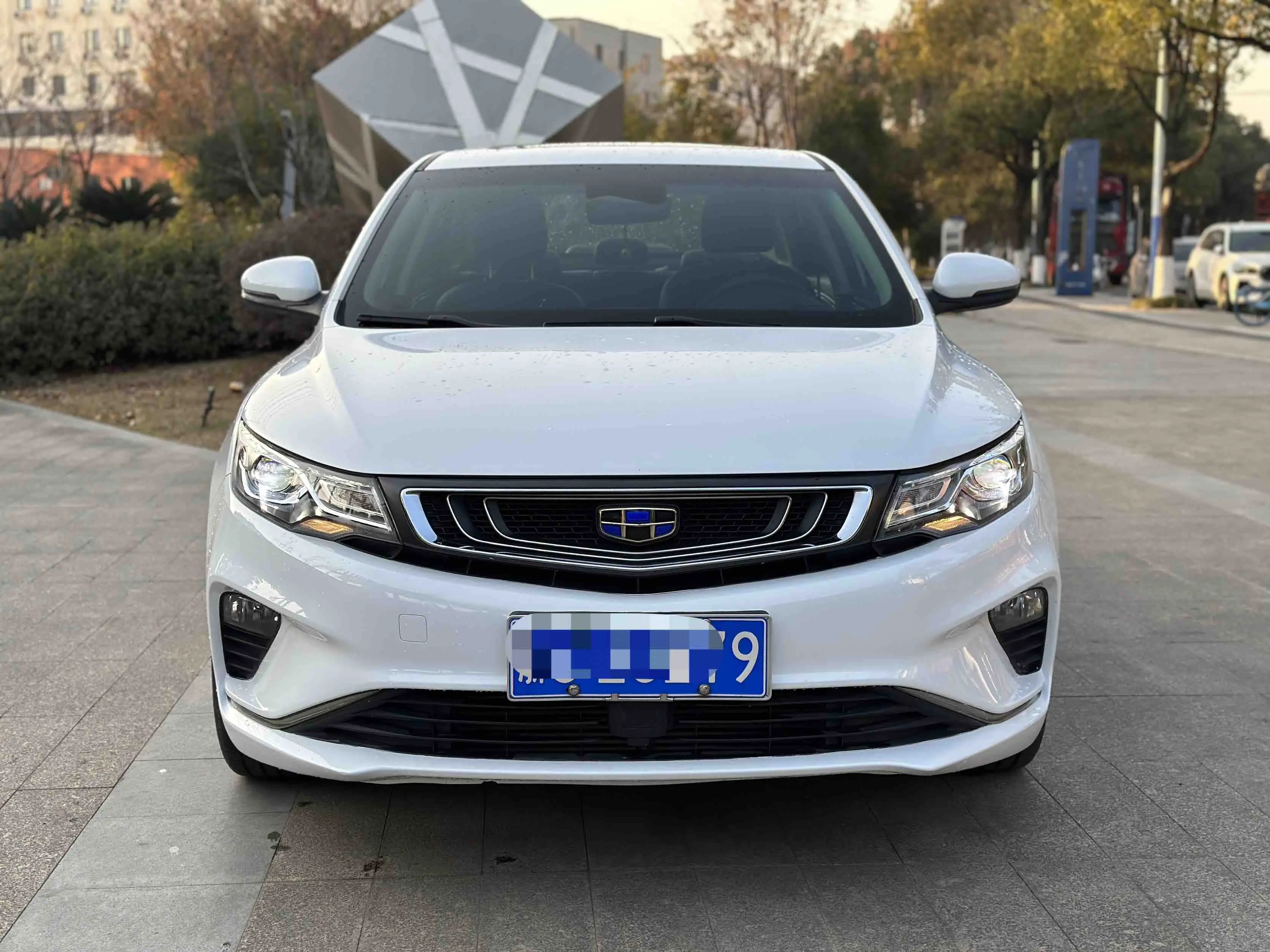 Geely Emgrand GL  из Китая