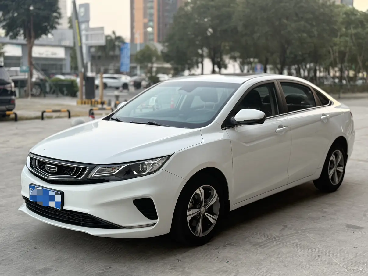 Geely Emgrand GL  из Китая