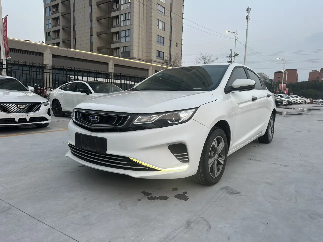 Geely Emgrand GL  из Китая
