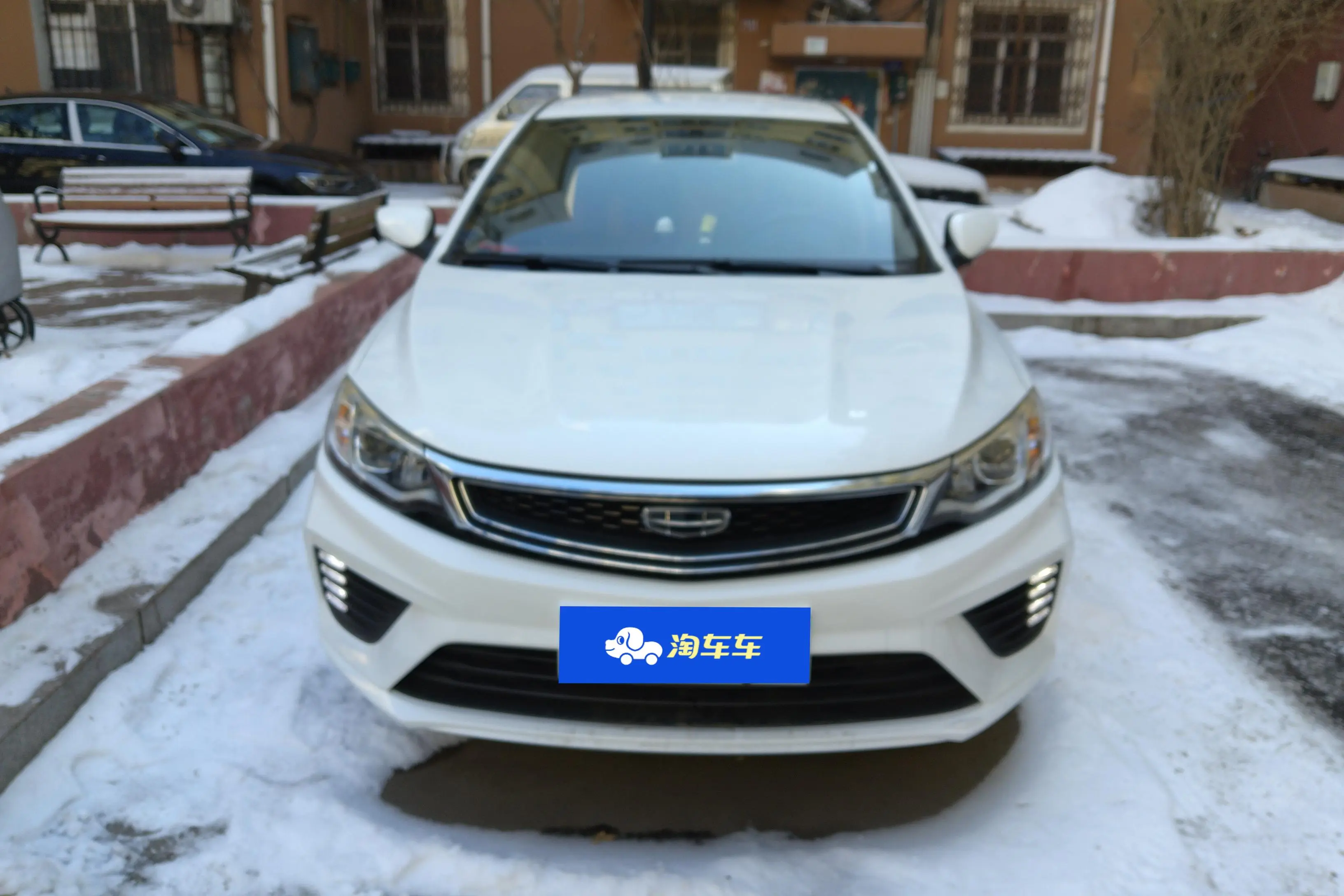 Geely Vision  из Китая