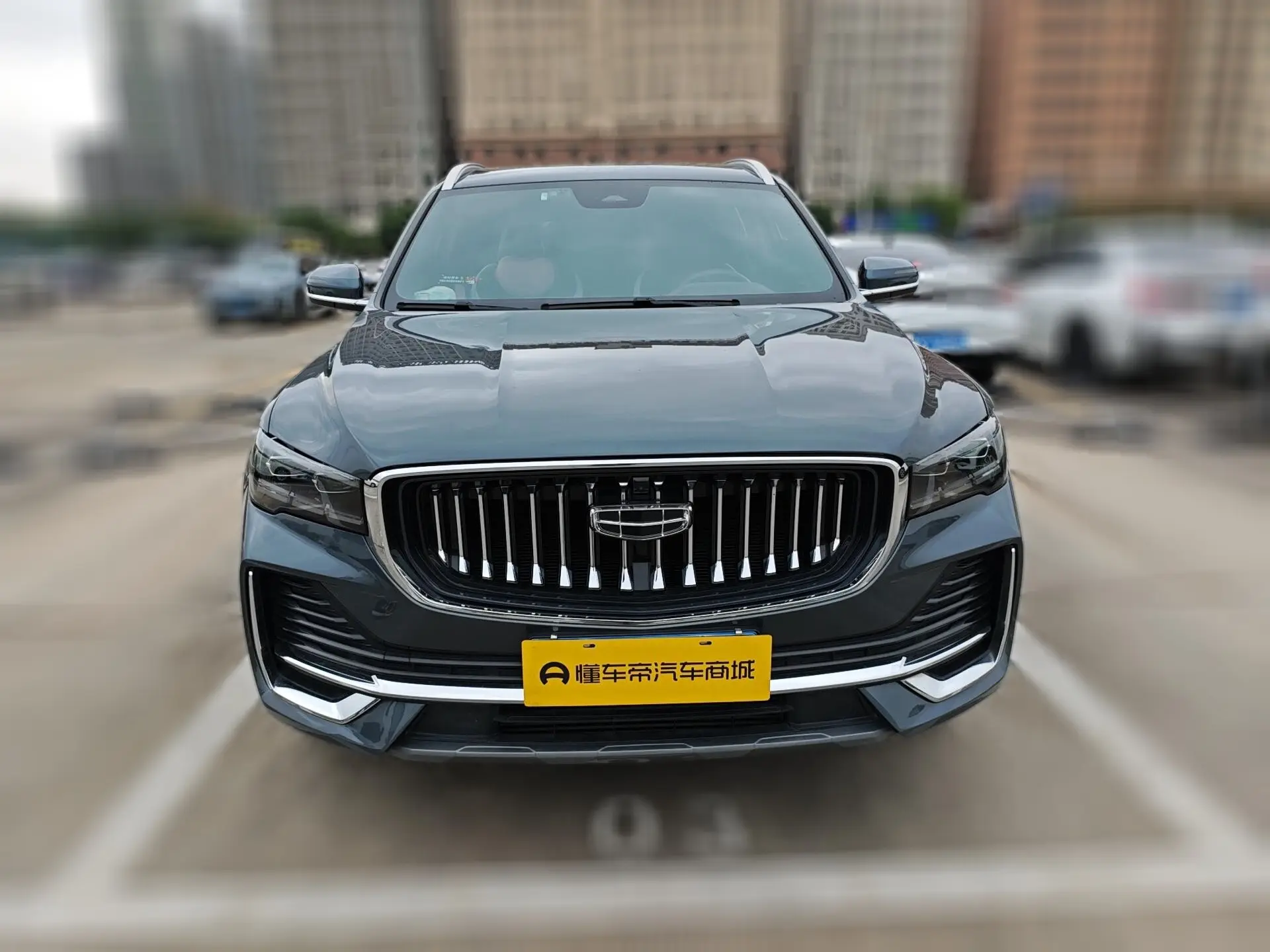 Geely Monjaro (Xingyue L)  из Китая