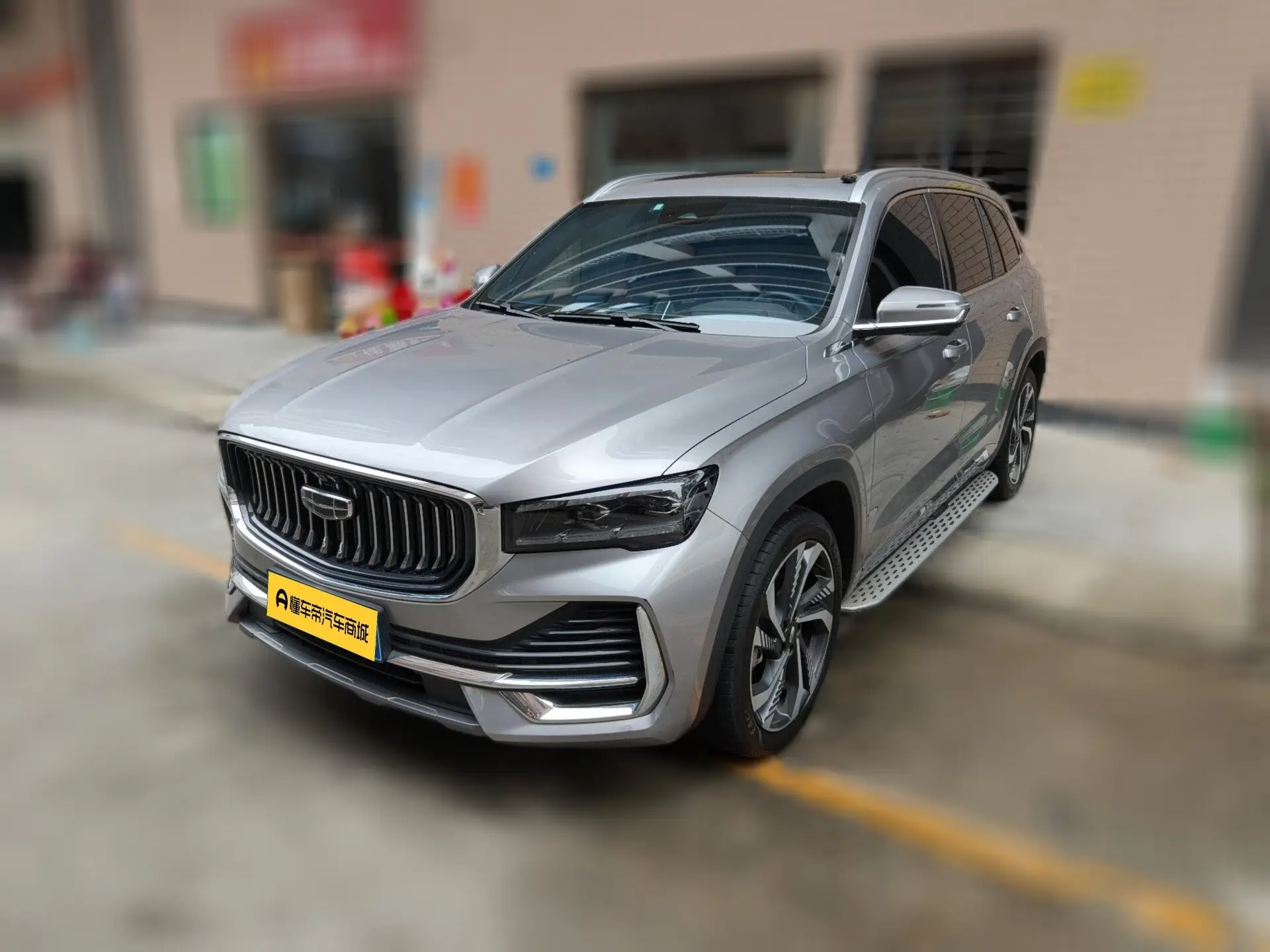 Geely Monjaro (Xingyue L)  из Китая