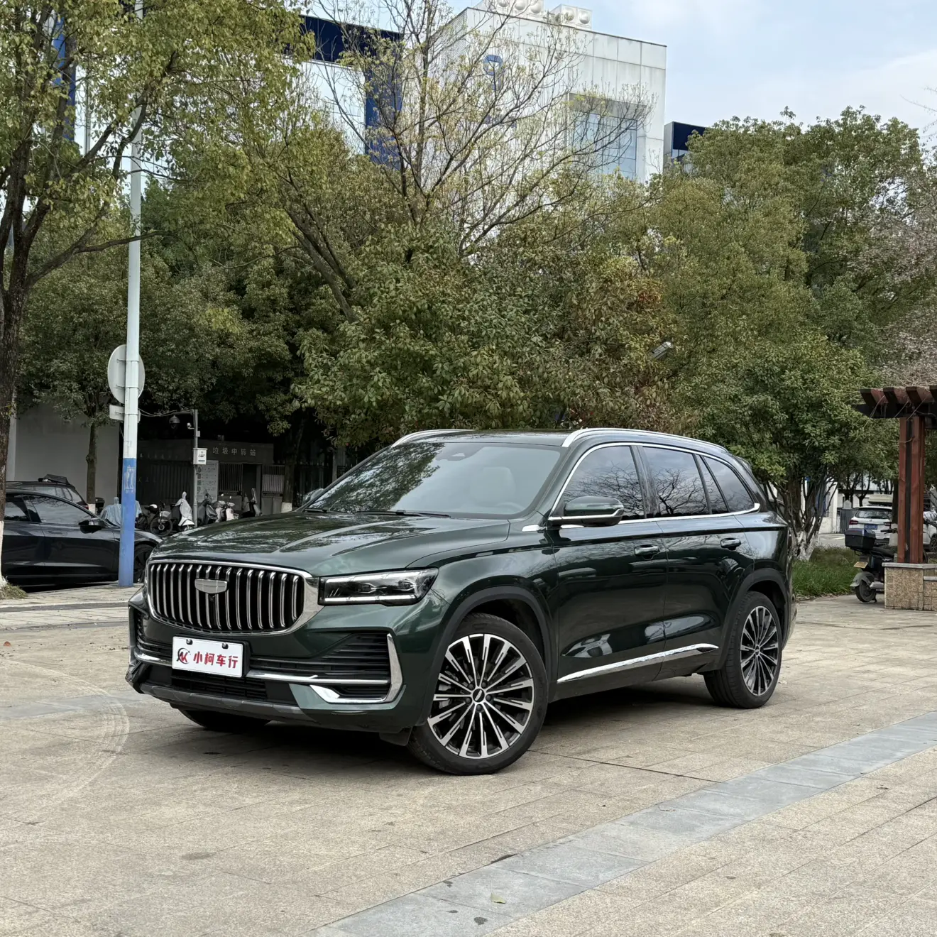 Geely Monjaro (Xingyue L)  из Китая