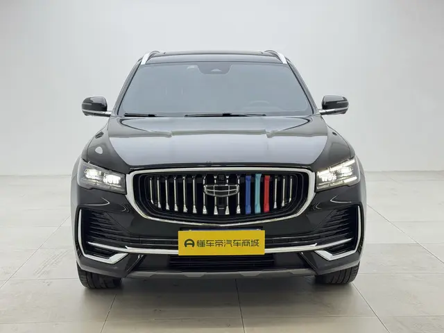 Geely Monjaro (Xingyue L)  из Китая