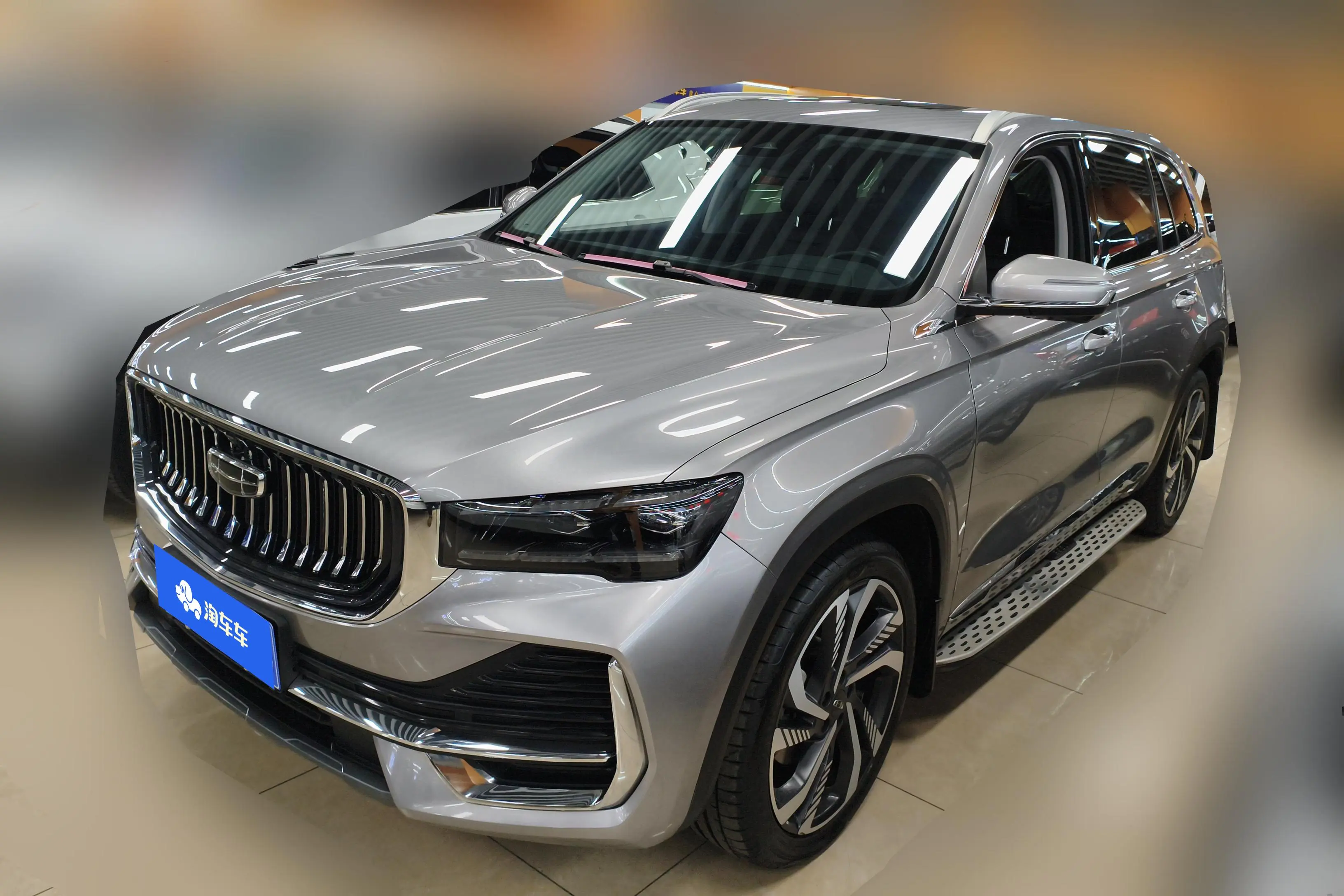 Geely Monjaro (Xingyue L)  из Китая