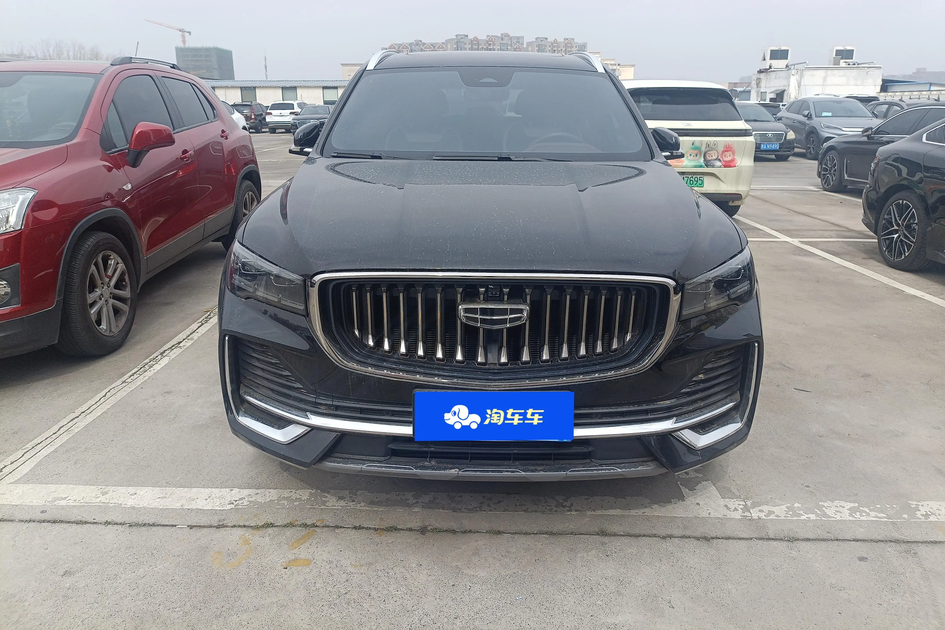 Geely Monjaro (Xingyue L)  из Китая