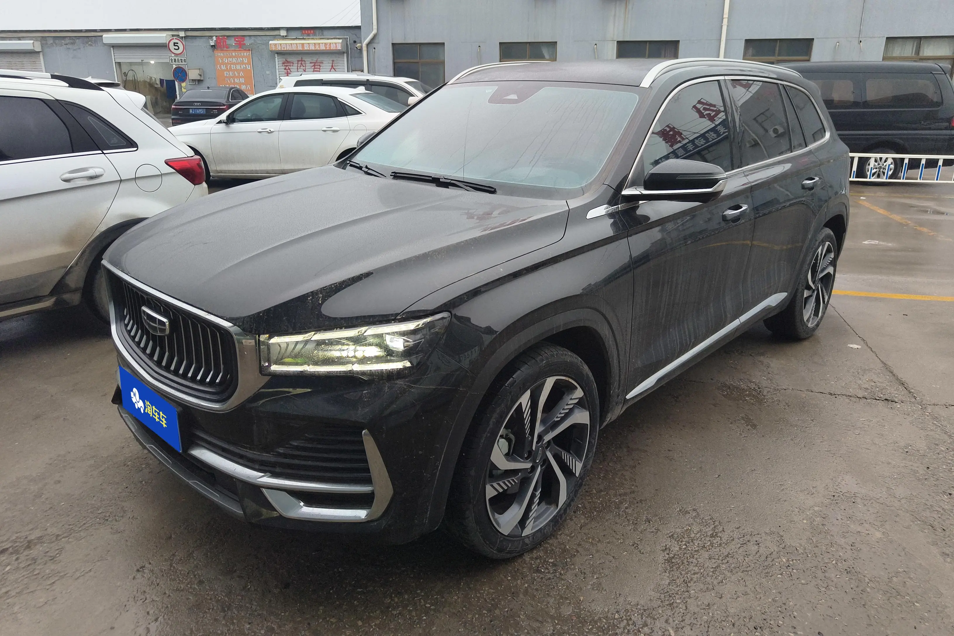 Geely Monjaro (Xingyue L)  из Китая