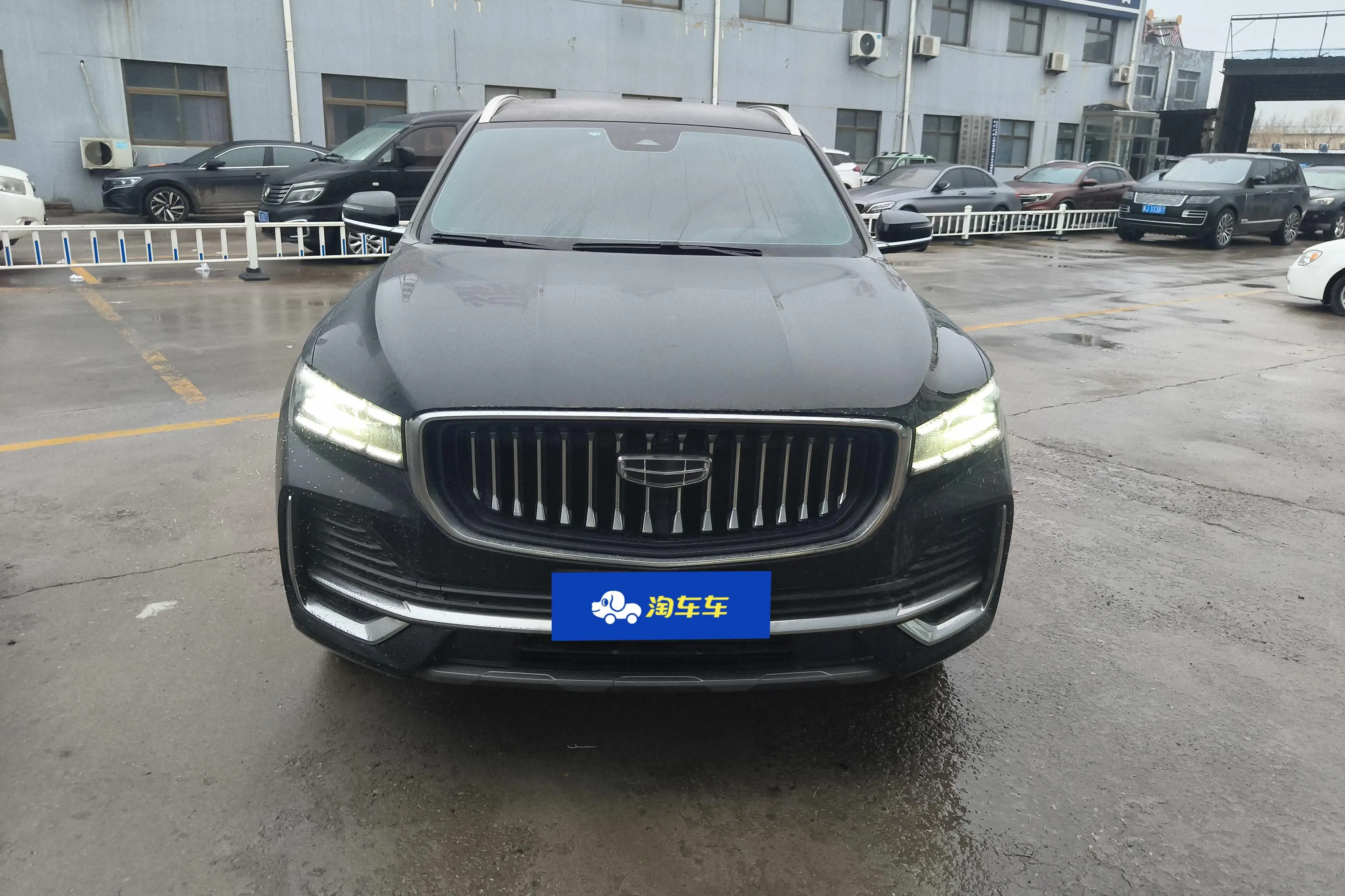 Geely Monjaro (Xingyue L)  из Китая