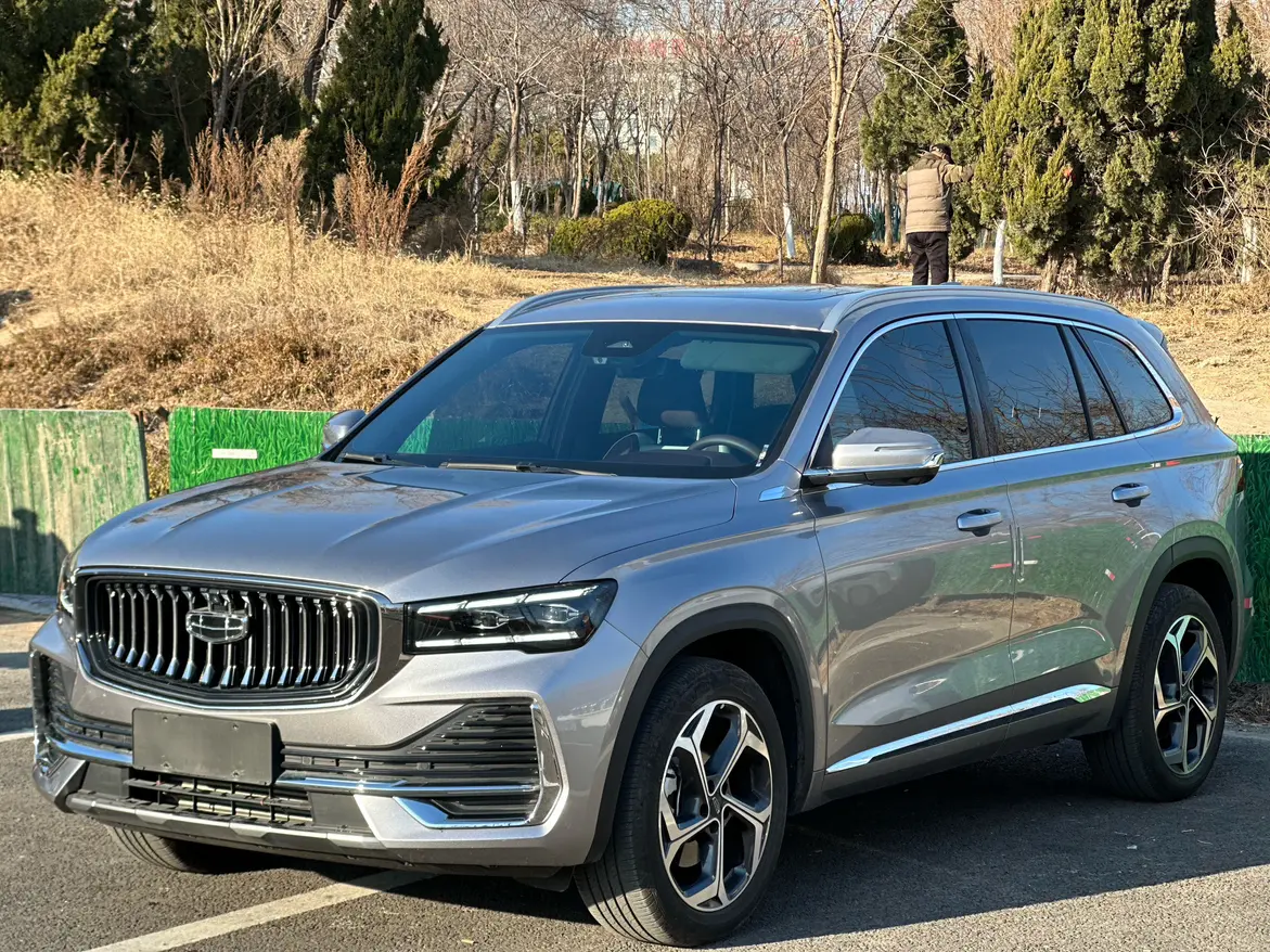 Geely Monjaro (Xingyue L)  из Китая