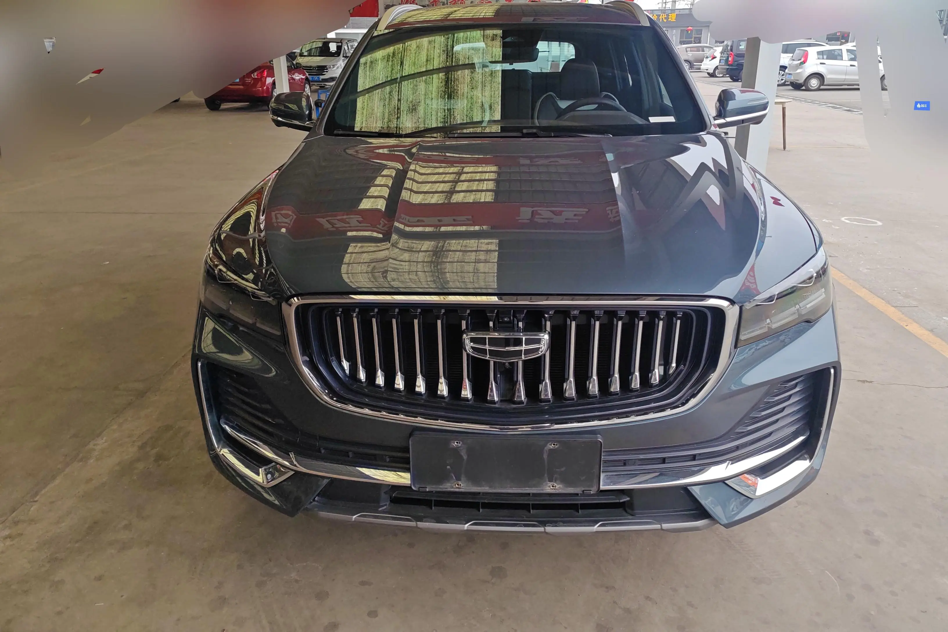 Geely Monjaro (Xingyue L)  из Китая