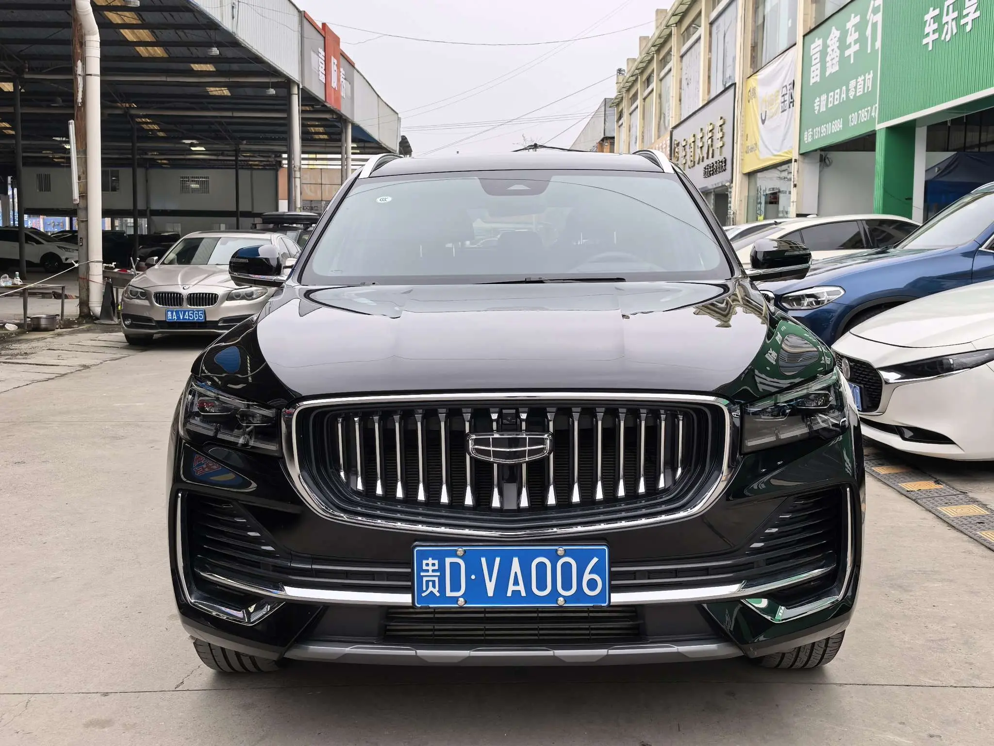 Geely Monjaro (Xingyue L)  из Китая