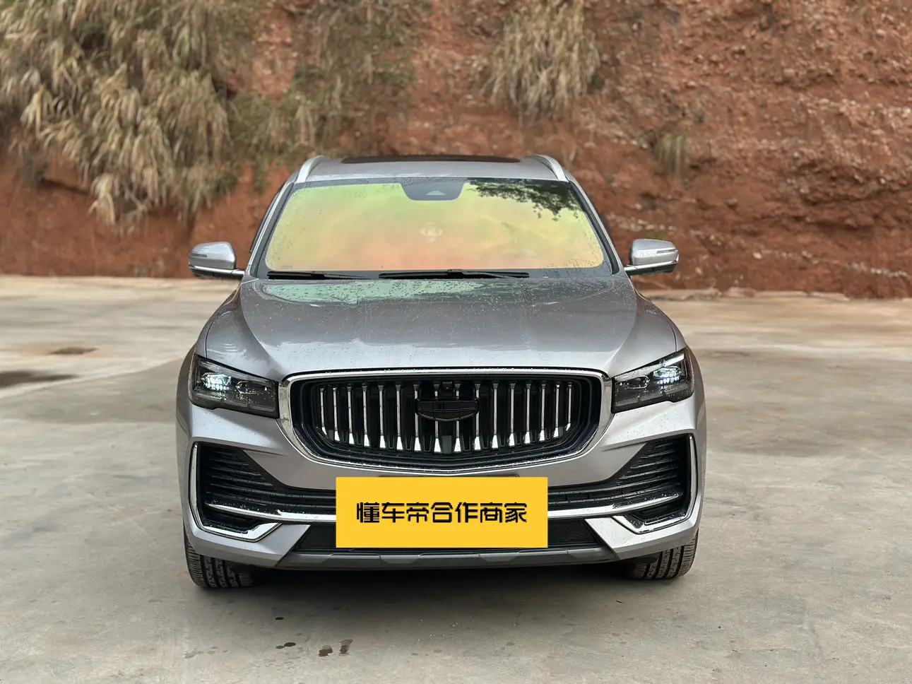 Geely Monjaro (Xingyue L)  из Китая