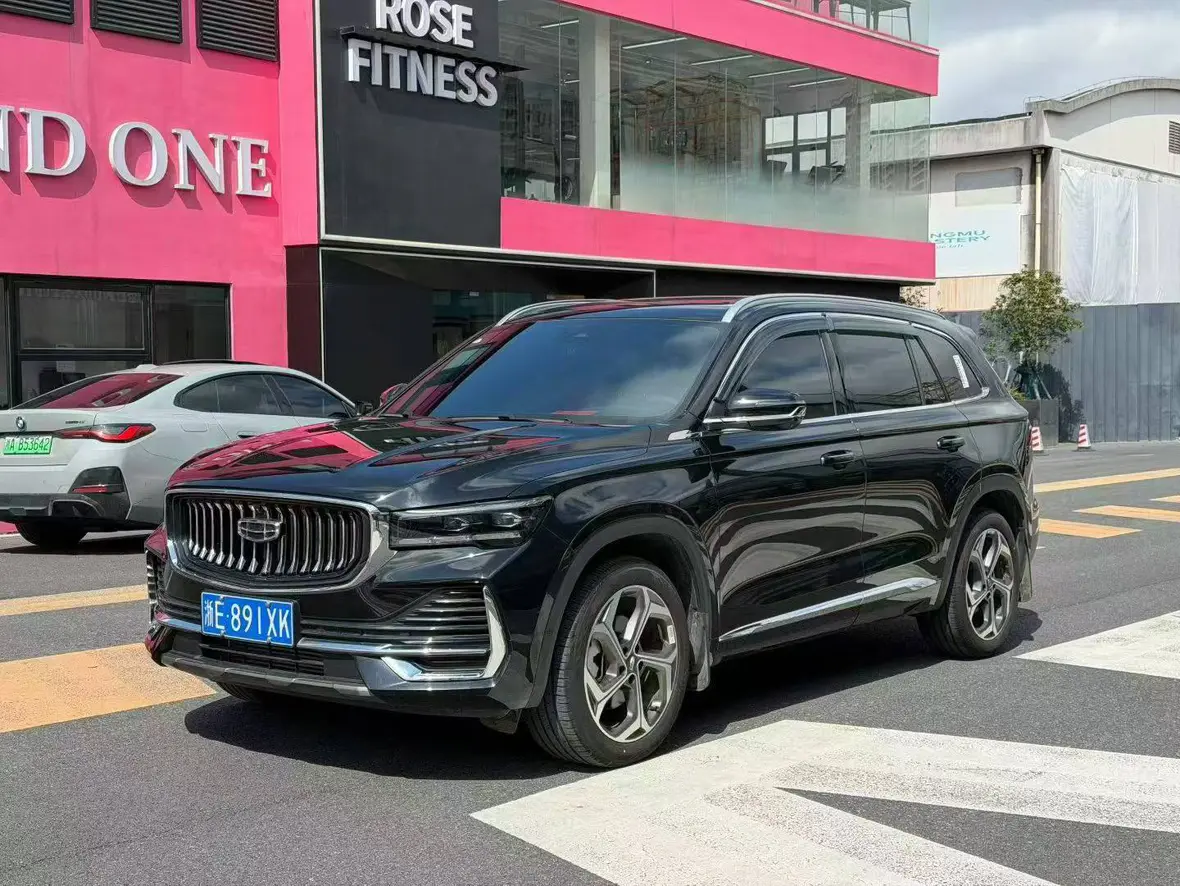 Geely Monjaro (Xingyue L)  из Китая