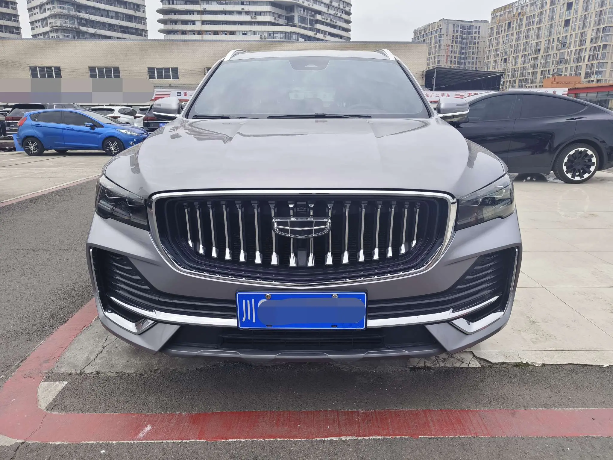 Geely Monjaro (Xingyue L)  из Китая