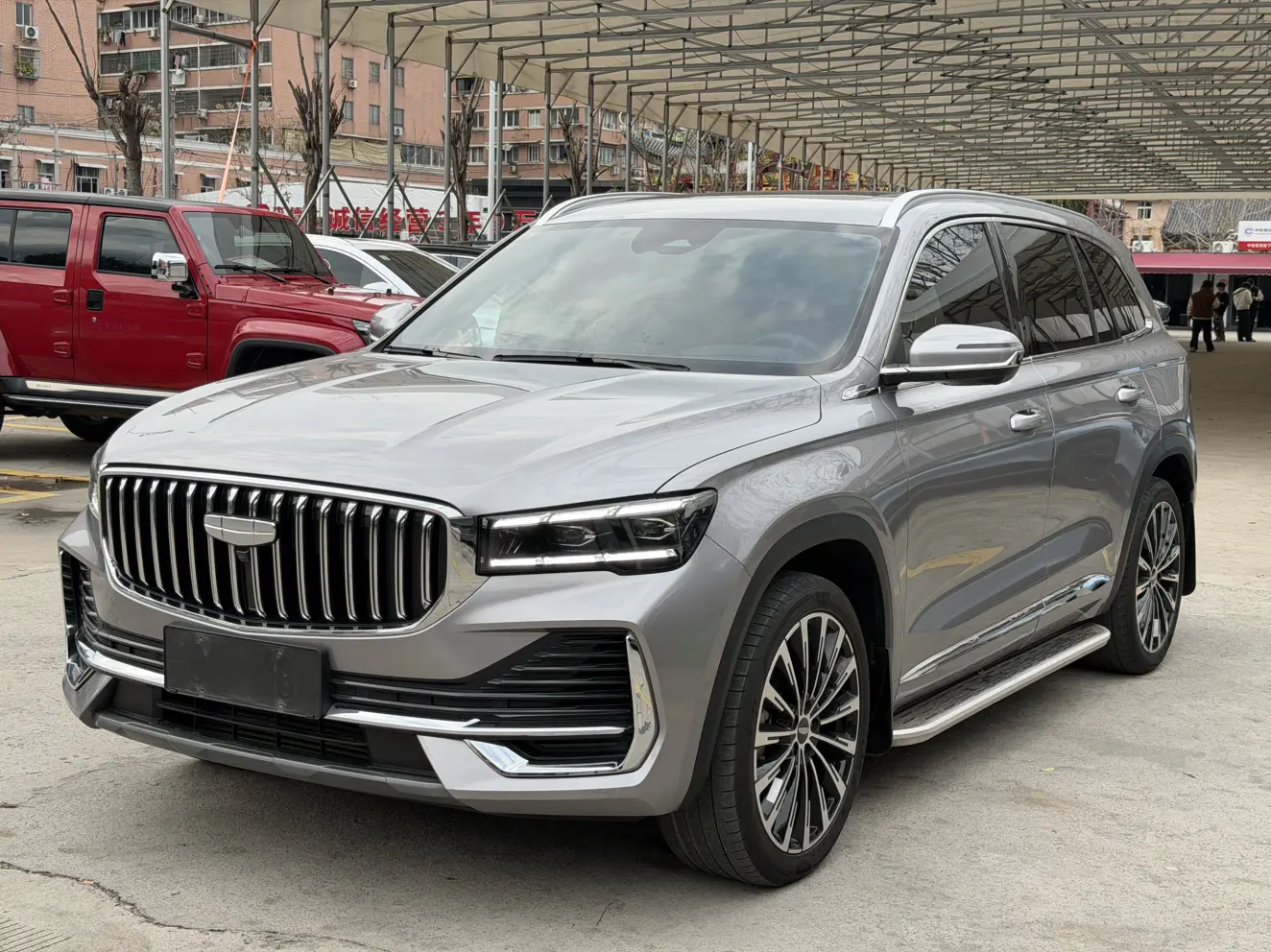 Geely Monjaro (Xingyue L)  из Китая