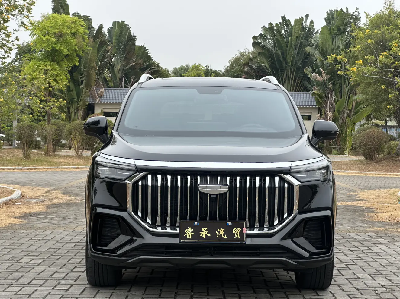 Geely Haoyue L  из Китая