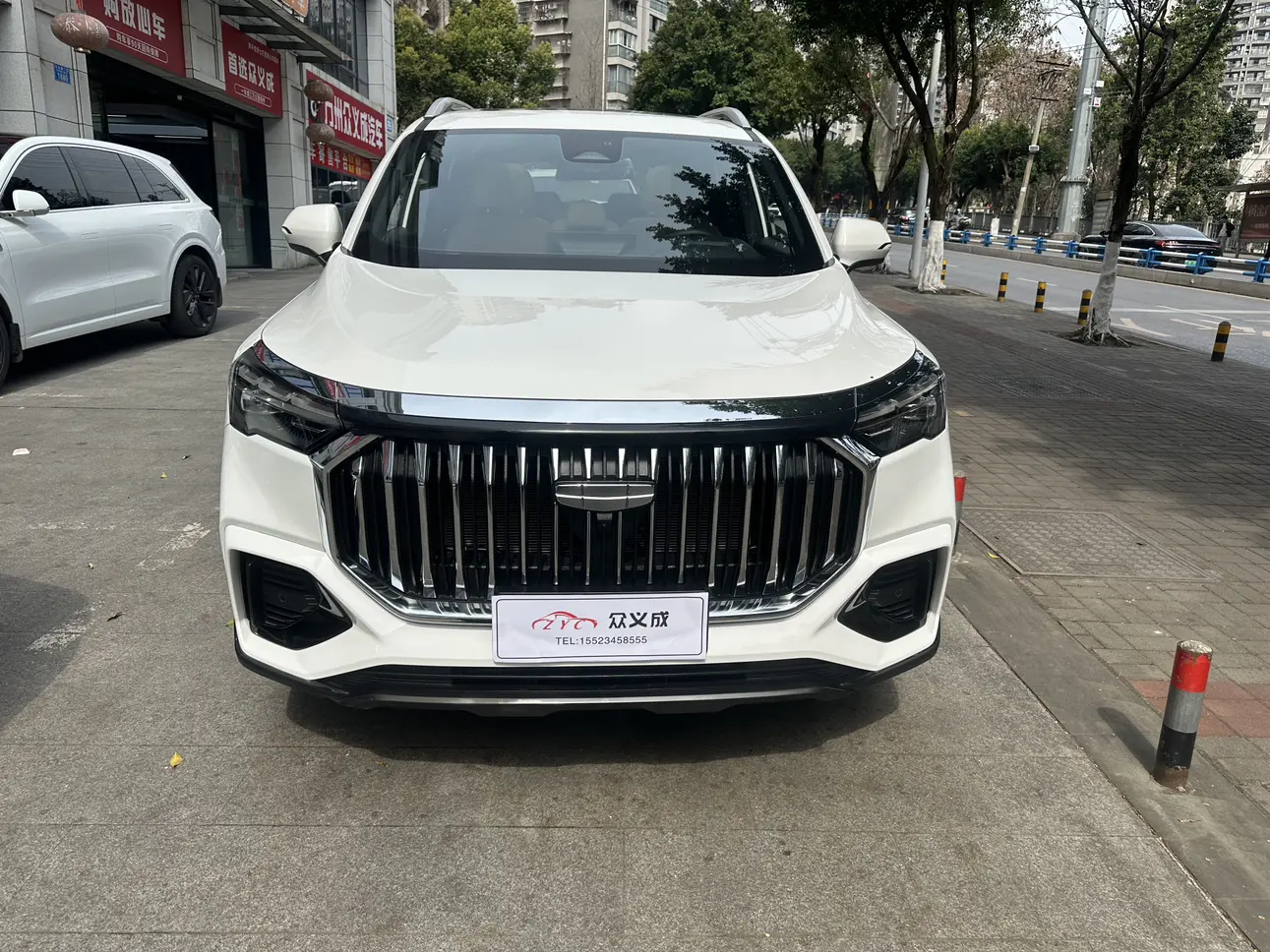 Geely Haoyue L  из Китая