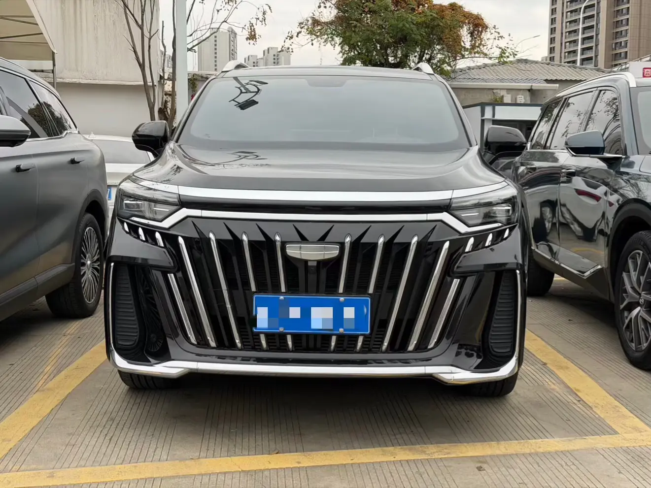 Geely Haoyue L  из Китая