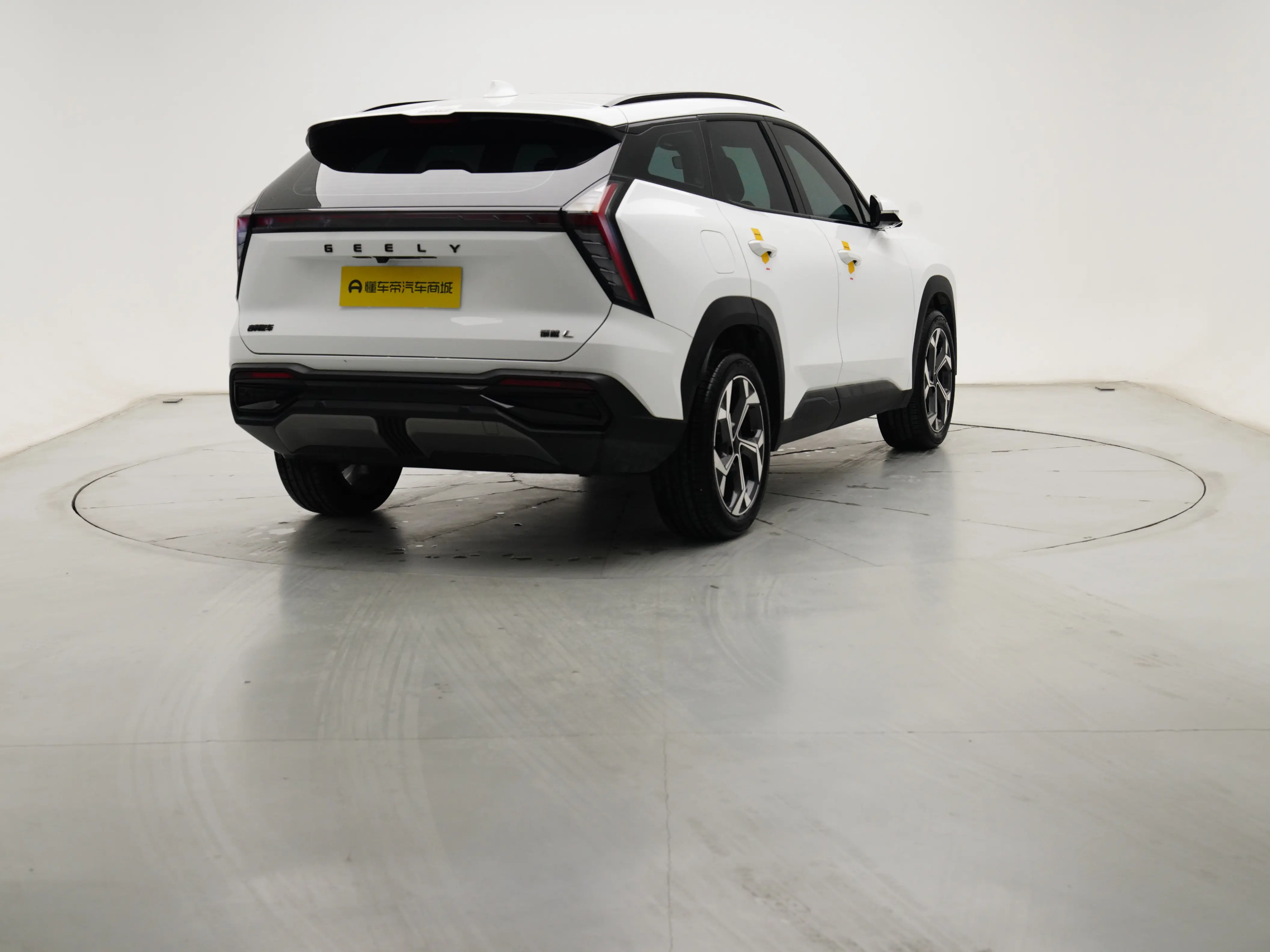 Geely Atlas L (Boyue L)  из Китая