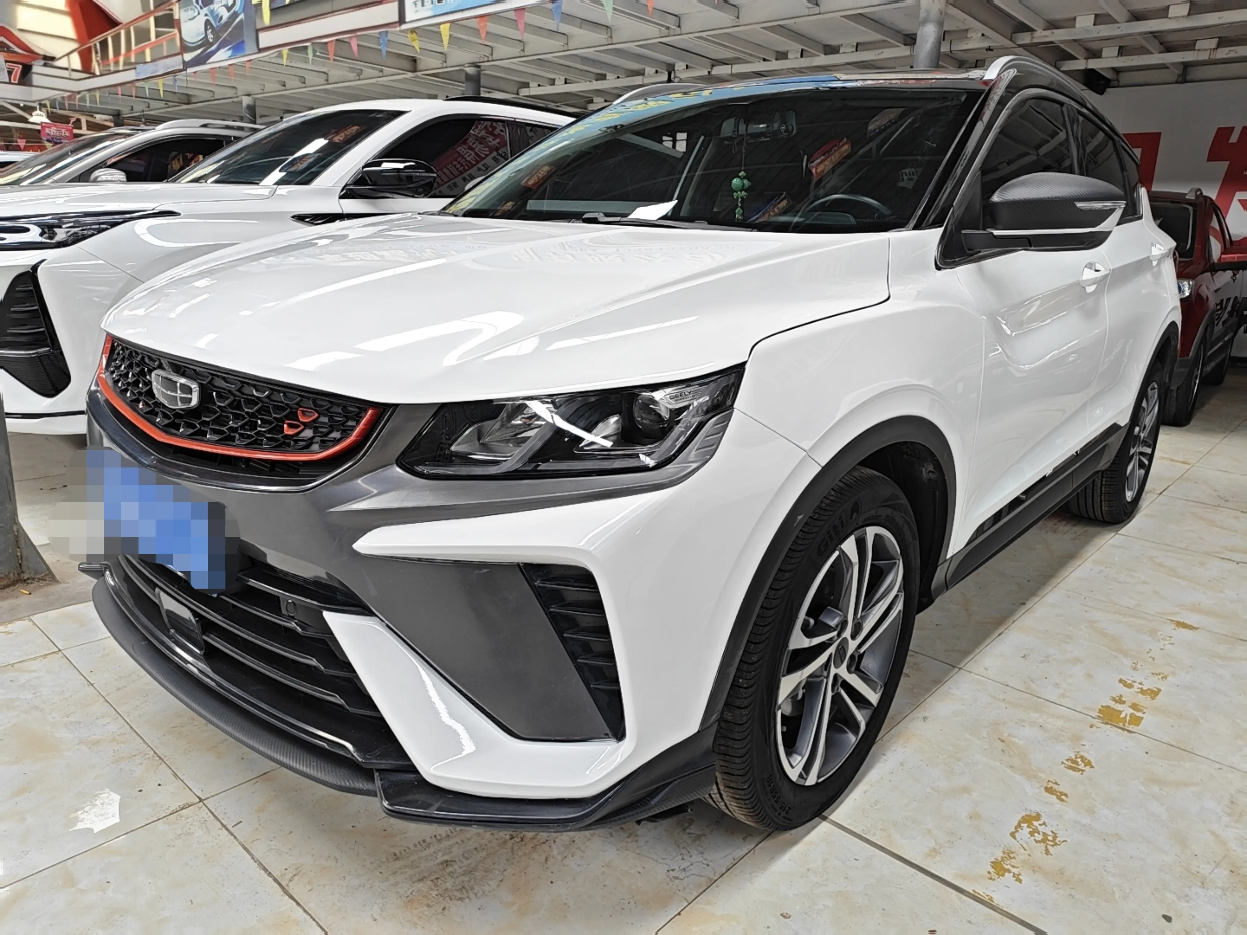 Geely Coolray SX11 (Binyue)  из Китая