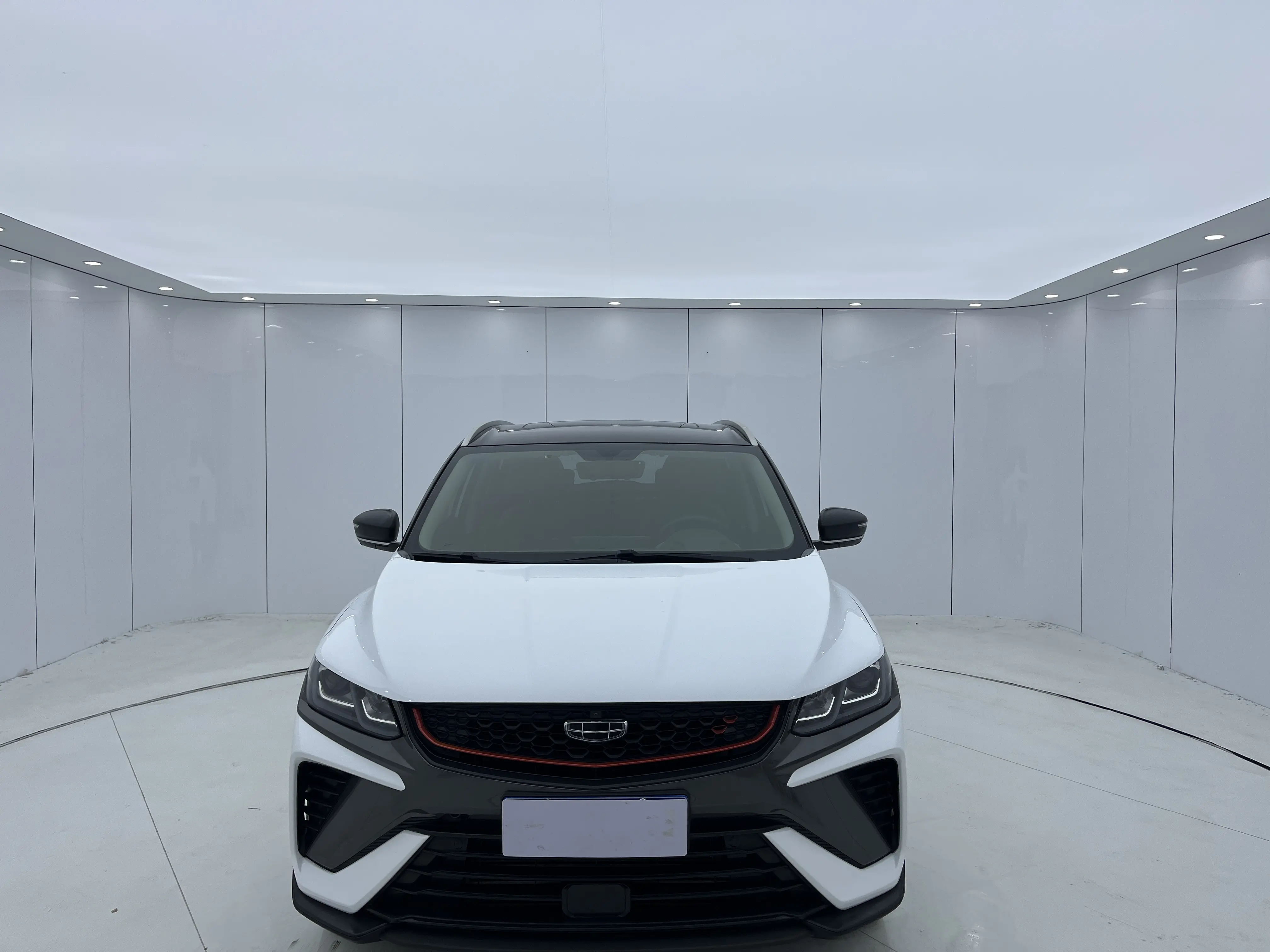 Geely Coolray SX11 (Binyue)  из Китая